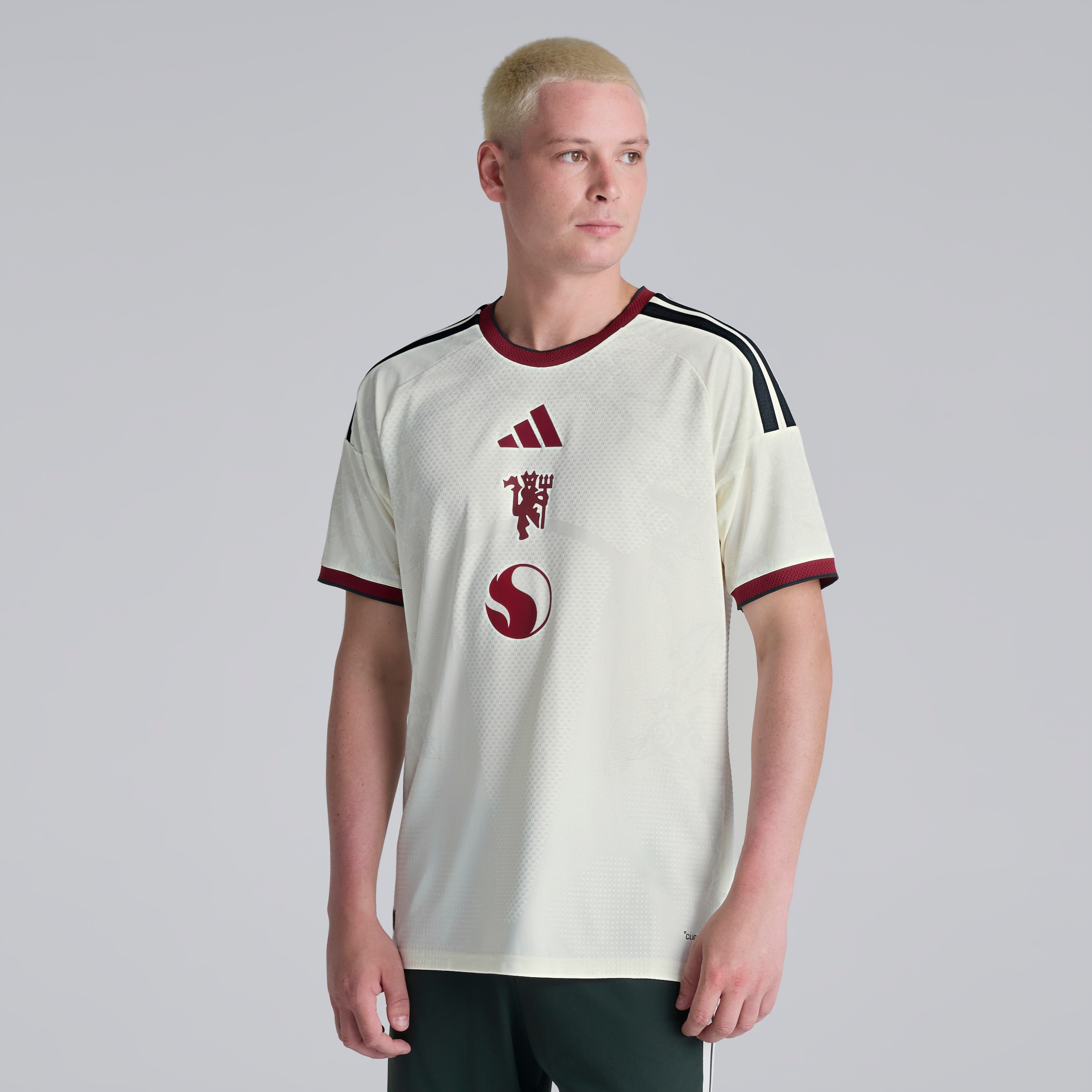 Manchester United 26/27 Third Authentic Jersey with Fernandes 8 UCL Printing & Badge Beige Detail [3-7]
