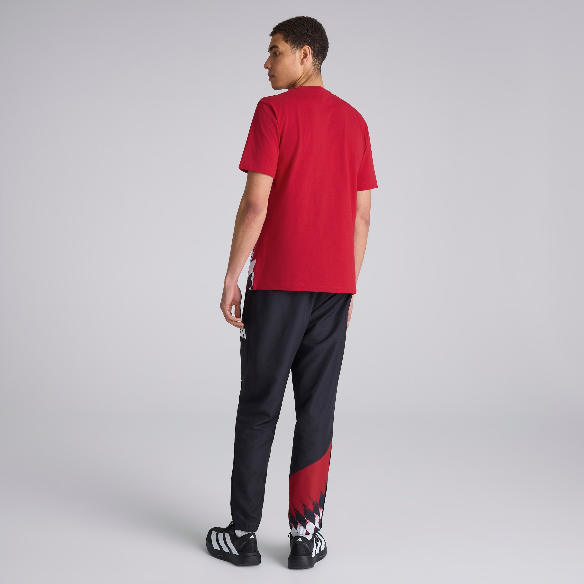 Manchester United x adidas Stadium Track Pants Black Black Detail [2-5]
