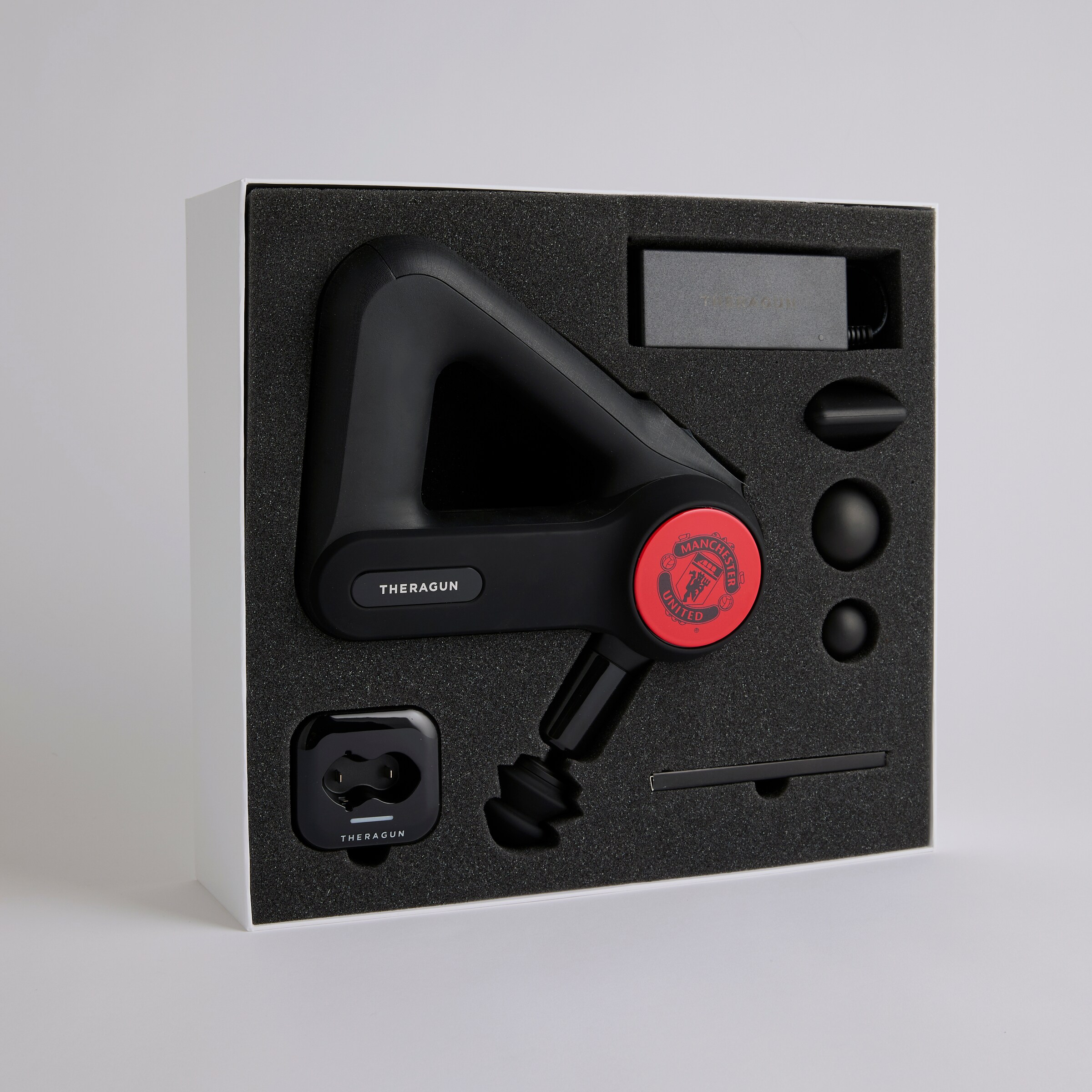 Manchester United Theragun PRO G4 Black Detail [2-5]