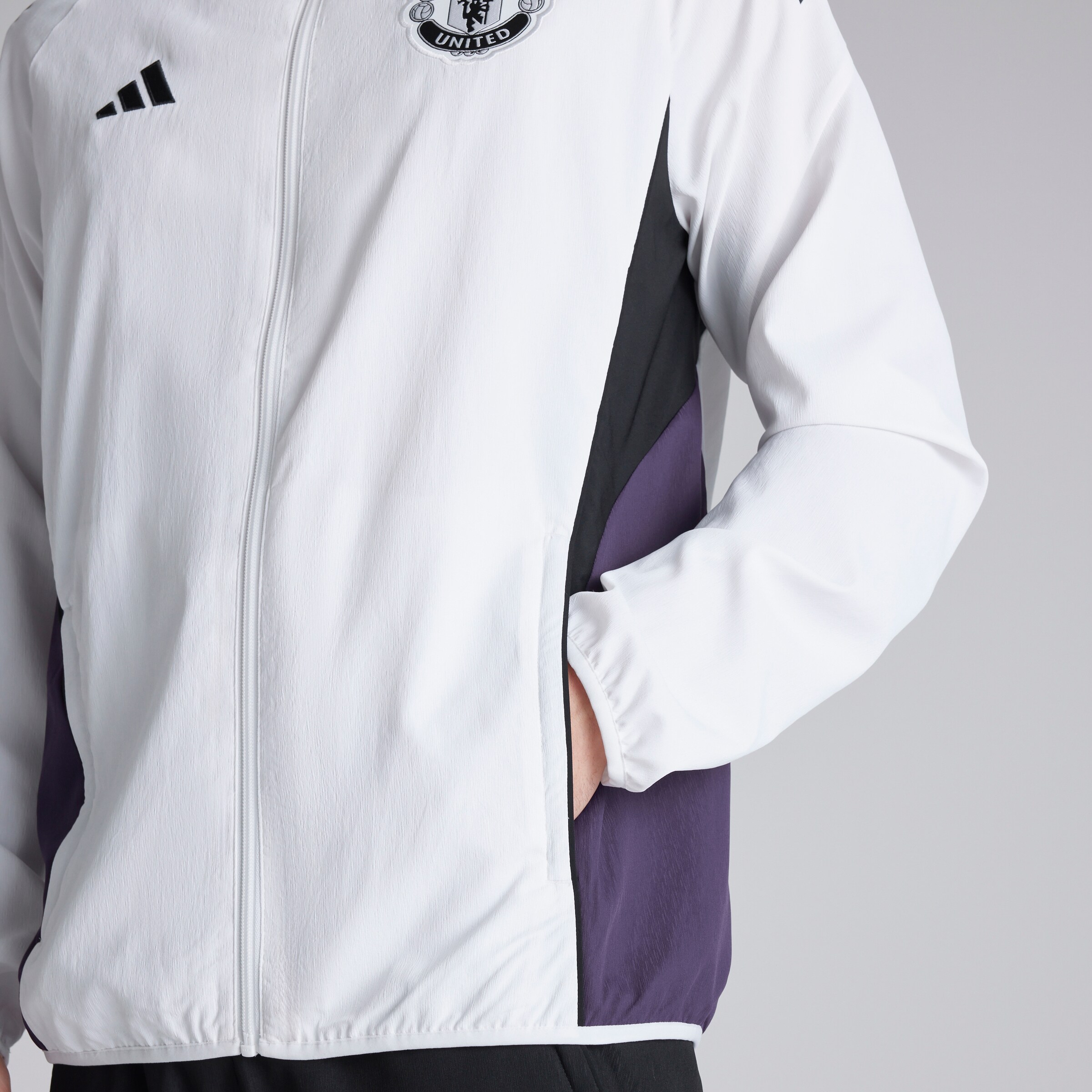 Manchester United Tiro 25 Competition Presentation Jacket White Detail [4-7]