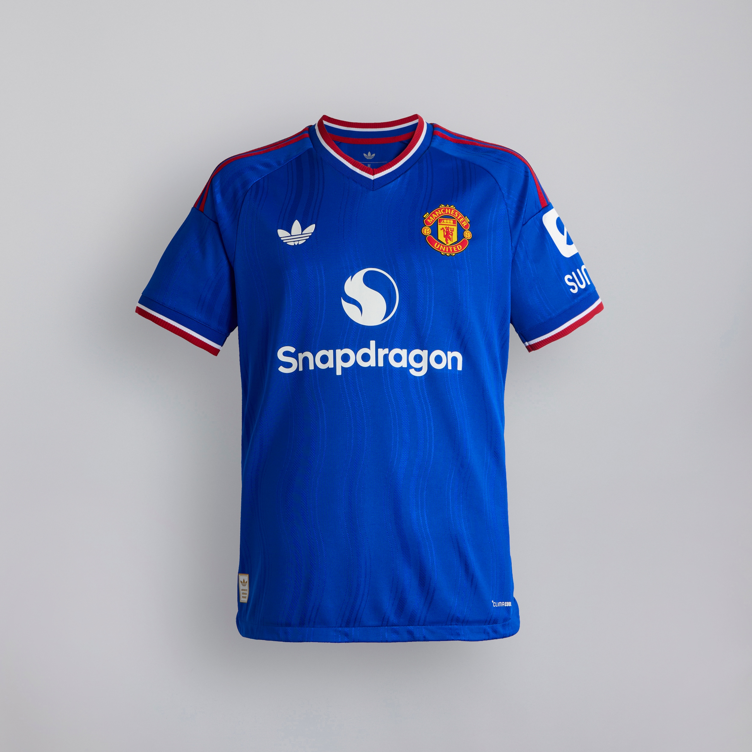 Manchester United 26/27 Away Authentic Jersey with Cunha 10 UCL Printing & Badge Blue Detail [2-2]
