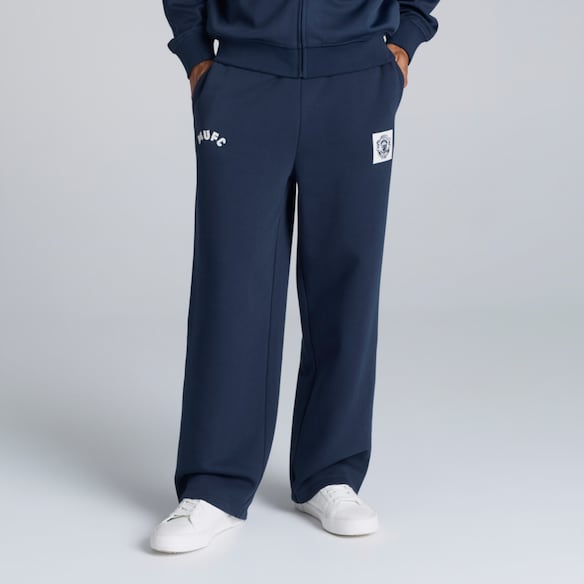 Manchester United Heritage Bar Stripe Tracksuit Bottoms Navy Beige