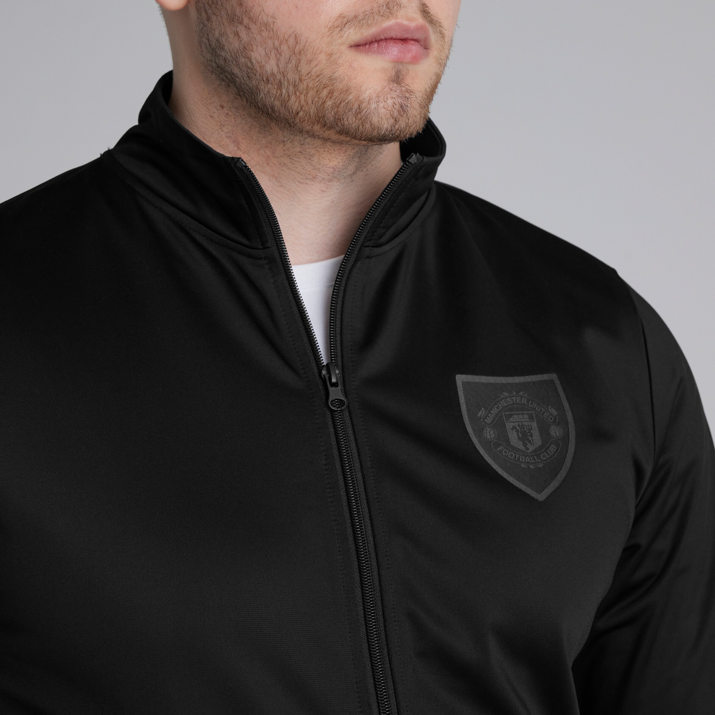 Manchester United Blackout Full-Zip Track Jacket Black Black Detail [4-6]
