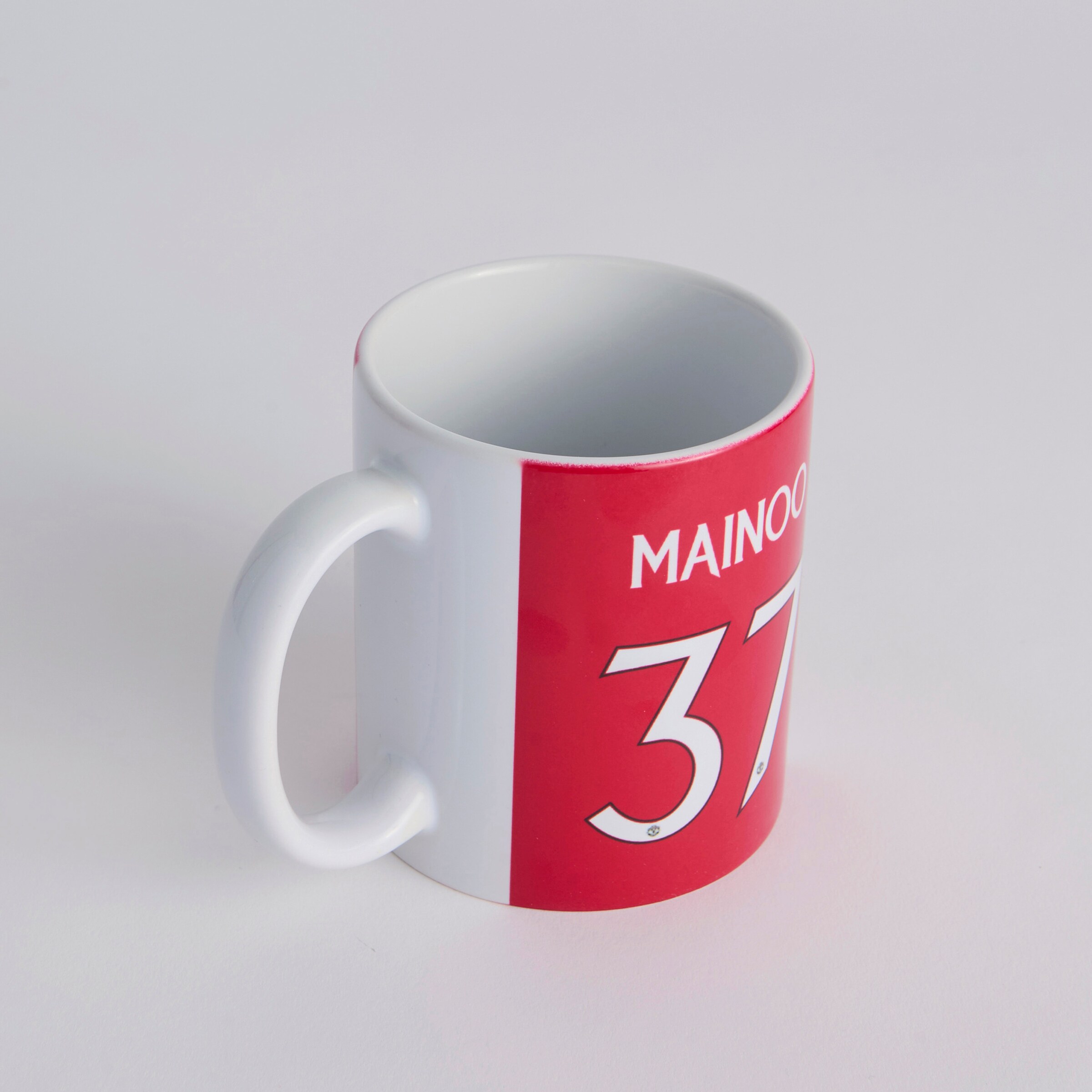 Manchester United Mainoo Mug Red Rouge Détail [3-4]