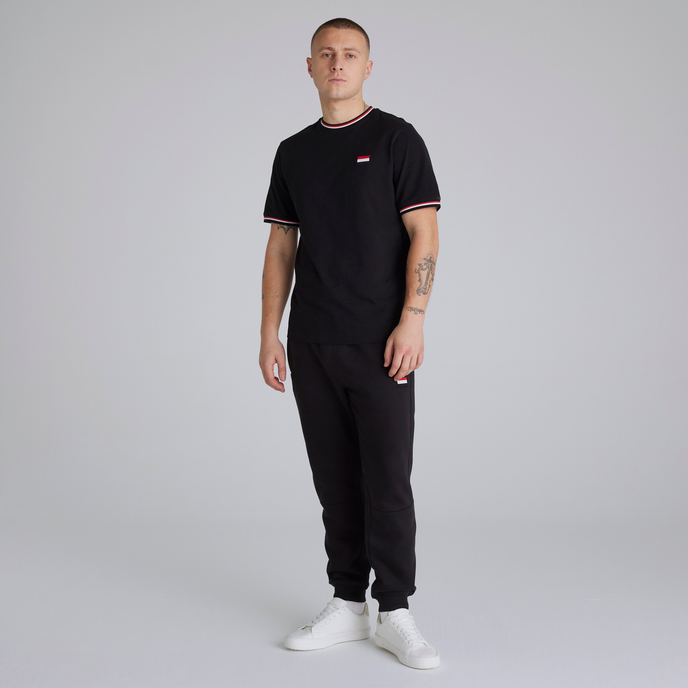 Manchester United Pique T-Shirt Black Black Detail [3-5]