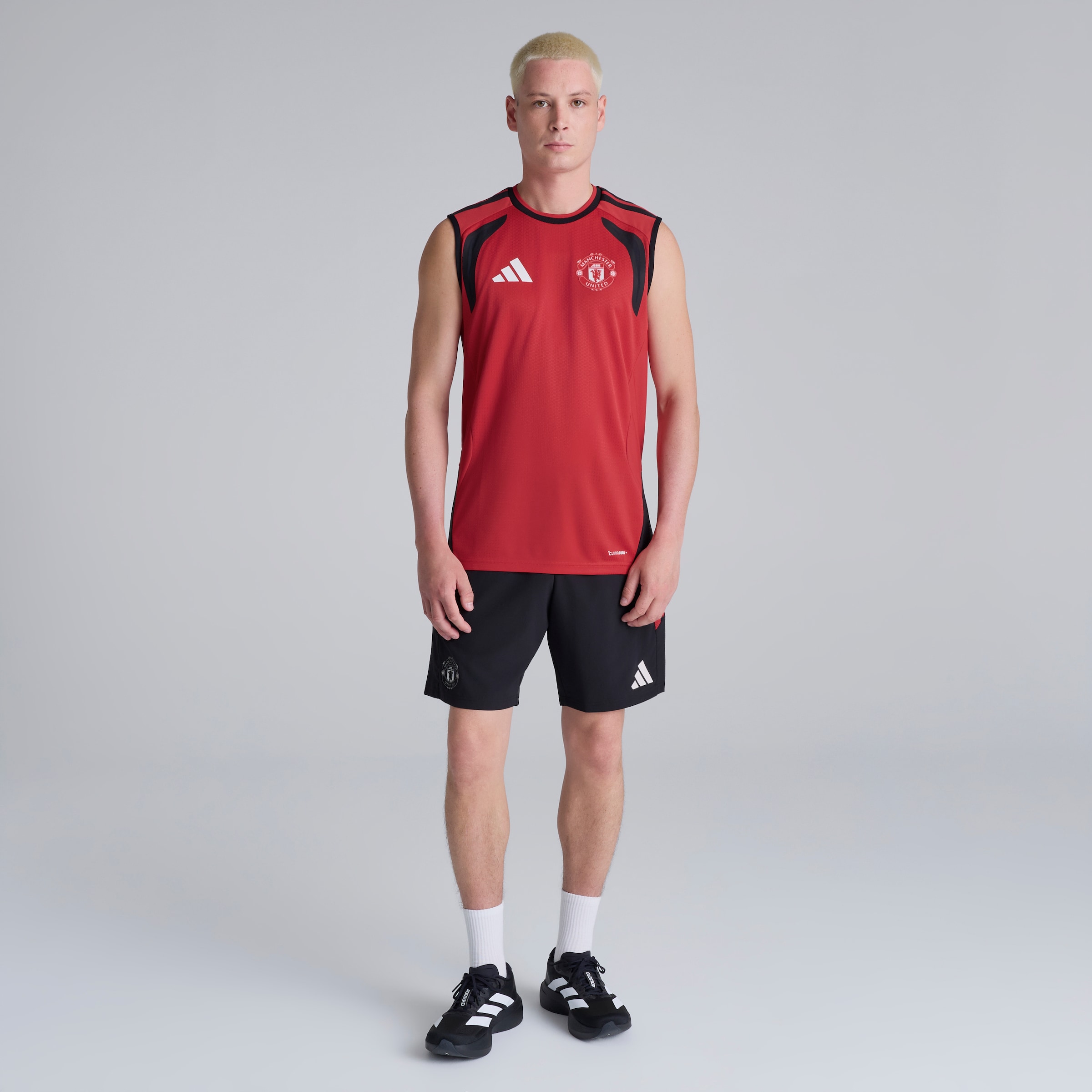 Manchester United 26/27 Training Tiro Authentic Downtime Shorts Black Black Detail [3-6]