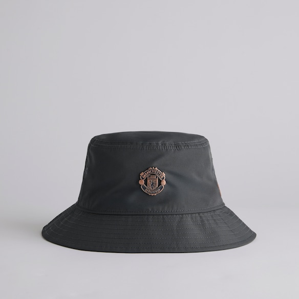 Manchester United x New Era Bronze Pin Bucket Hat Grey Gris