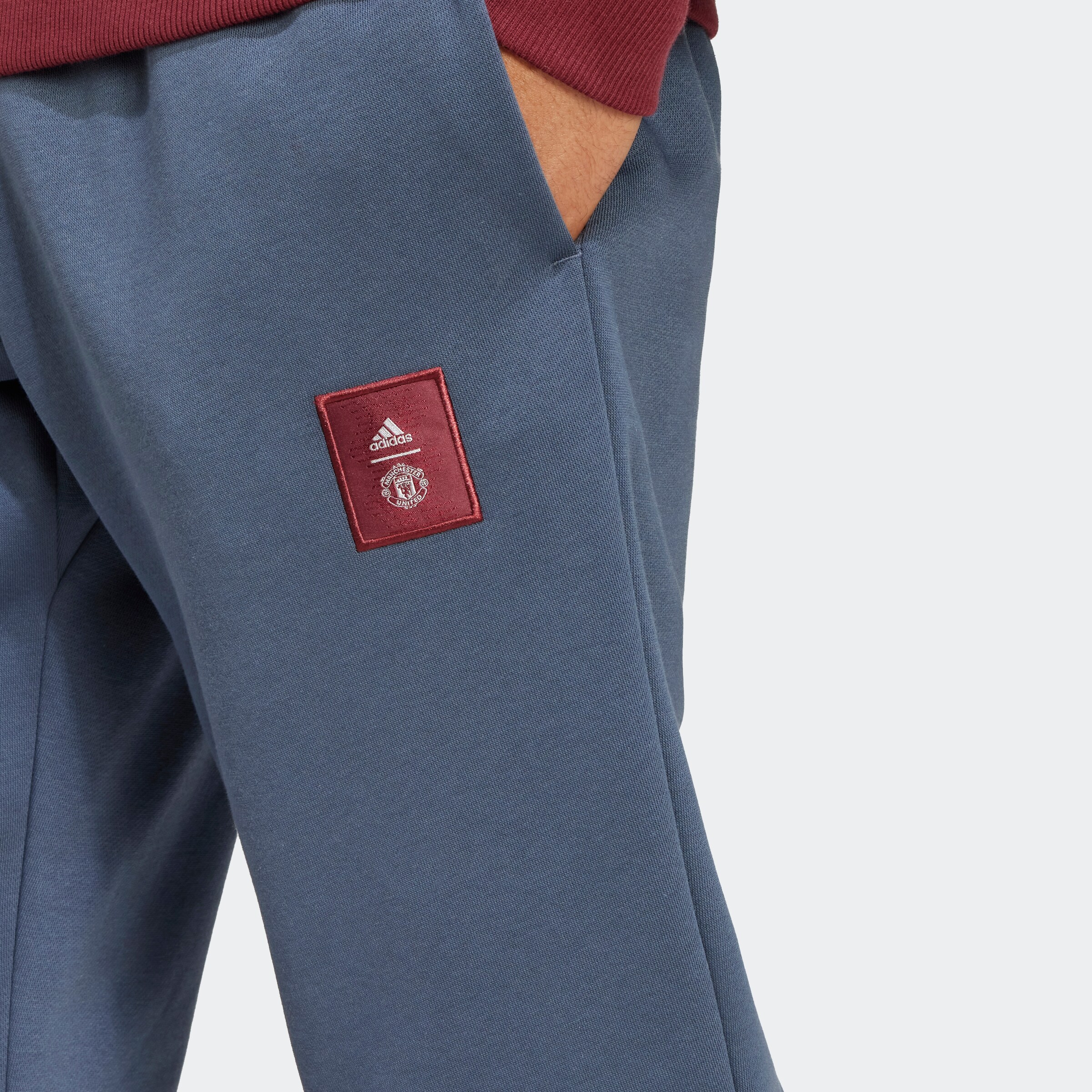 Manchester United x adidas Mens SZN Tracksuit Bottoms Blue Blue Detail [4-6]