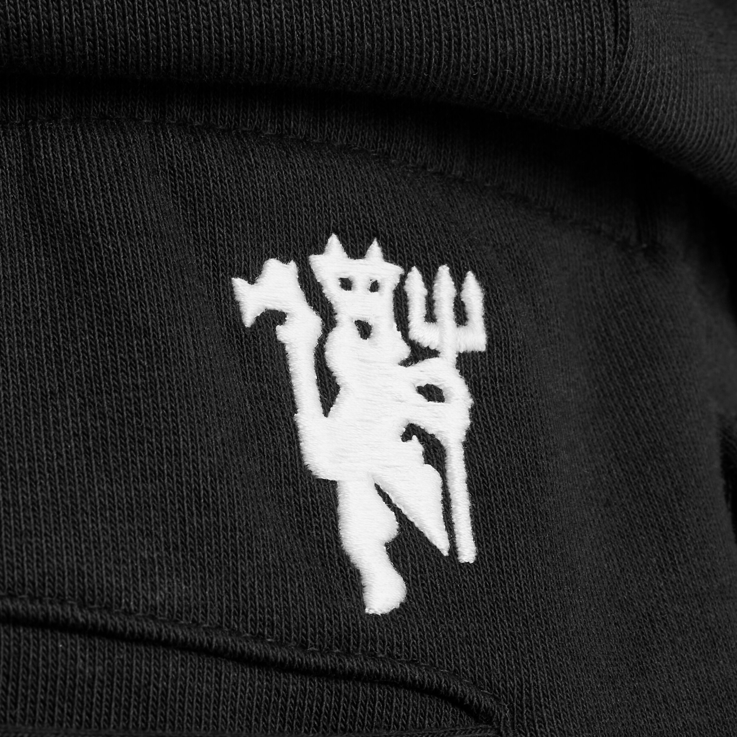 Manchester United Kids MUFC Joggers Black Black Detail [5-5]