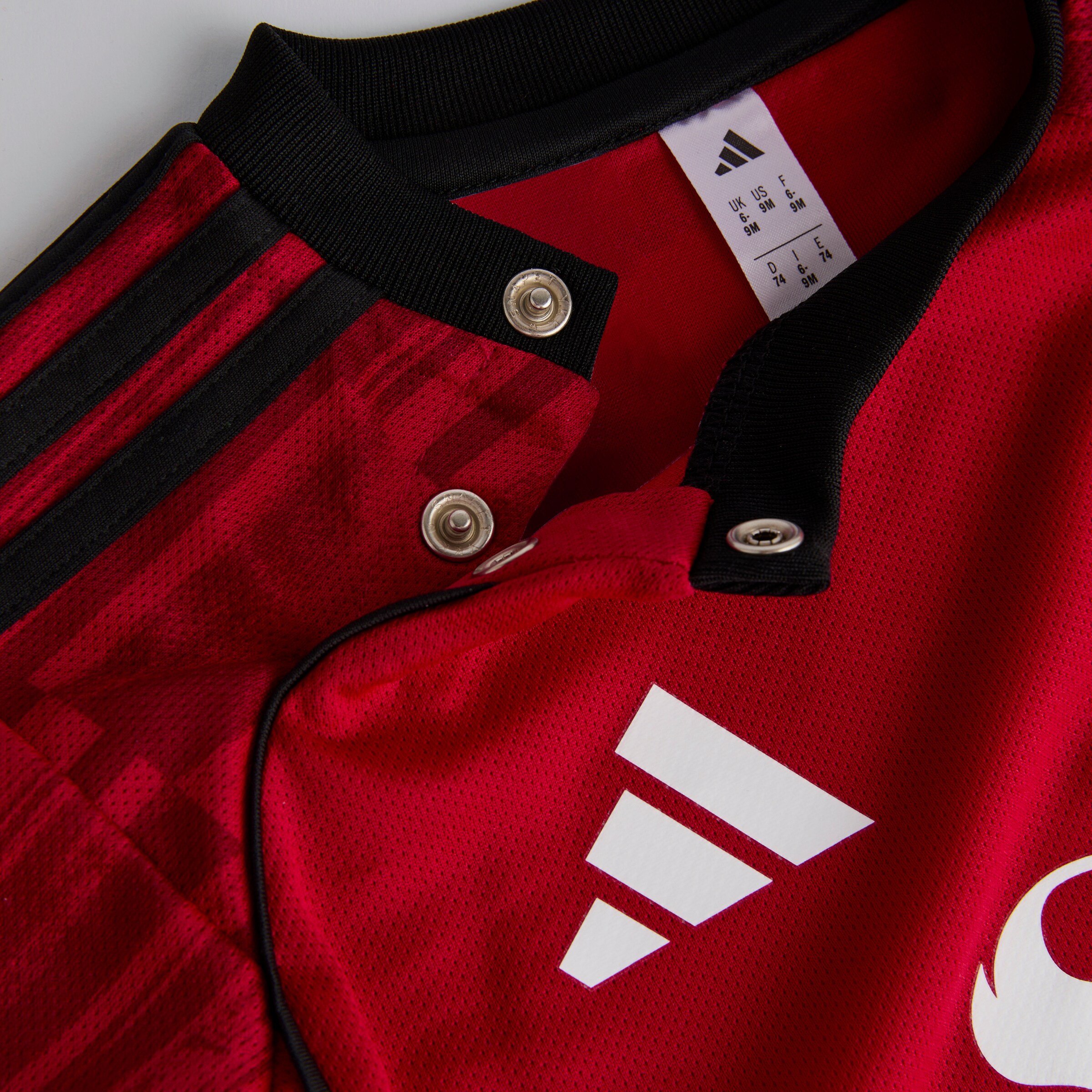 Manchester United Kids 25/26 Home Baby Kit Red Detail [3-4]