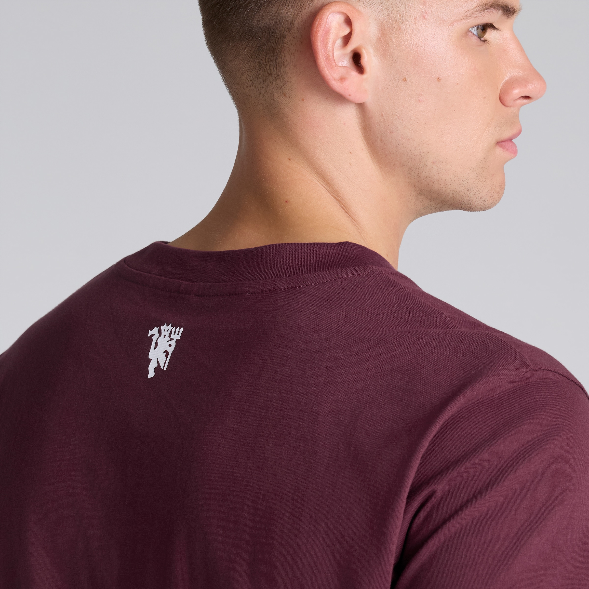 Manchester United MUFC T-Shirt Burgundy Red Detail [5-5]