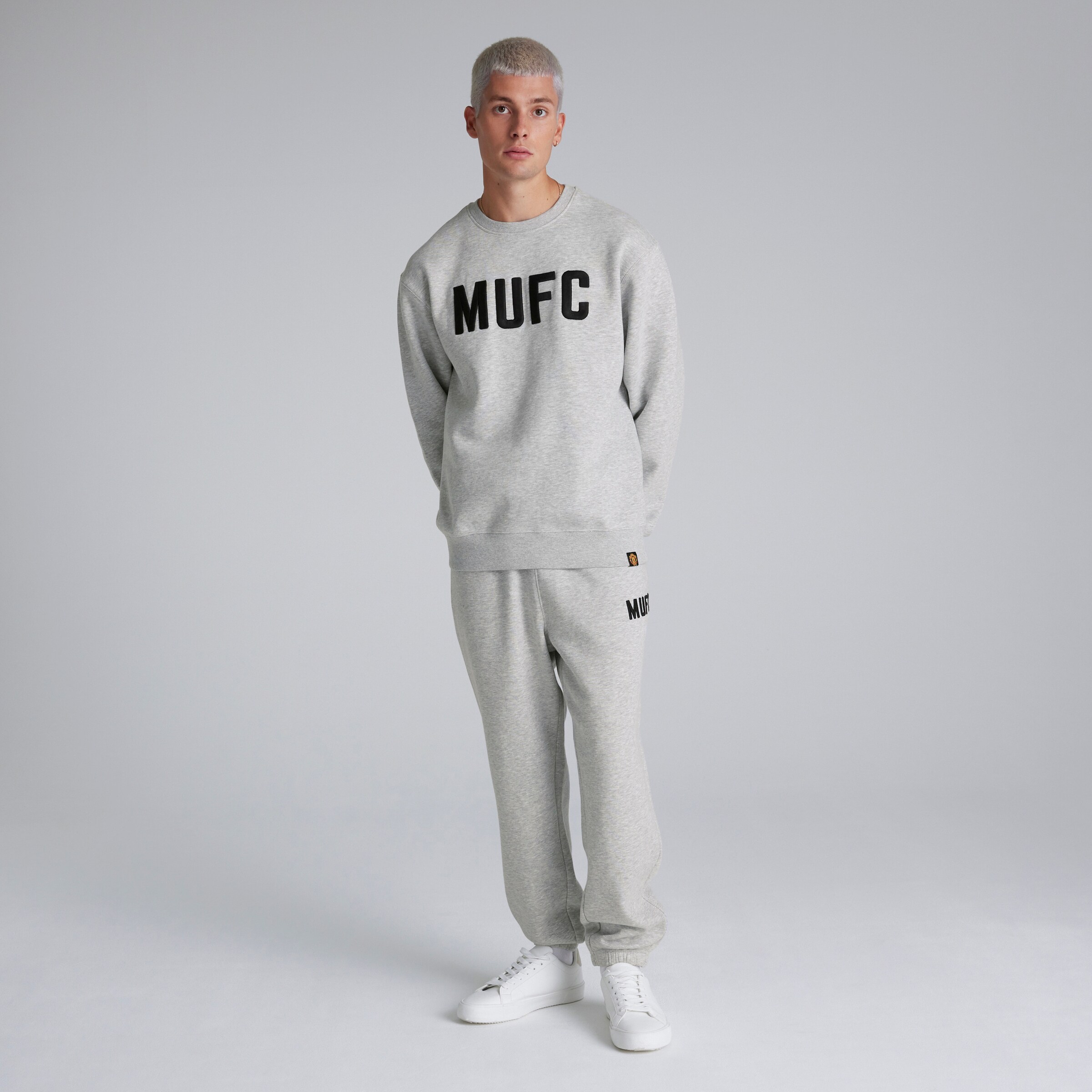 Manchester United Mens MUFC Sweatshirt Grey Grey Detail [2-5]