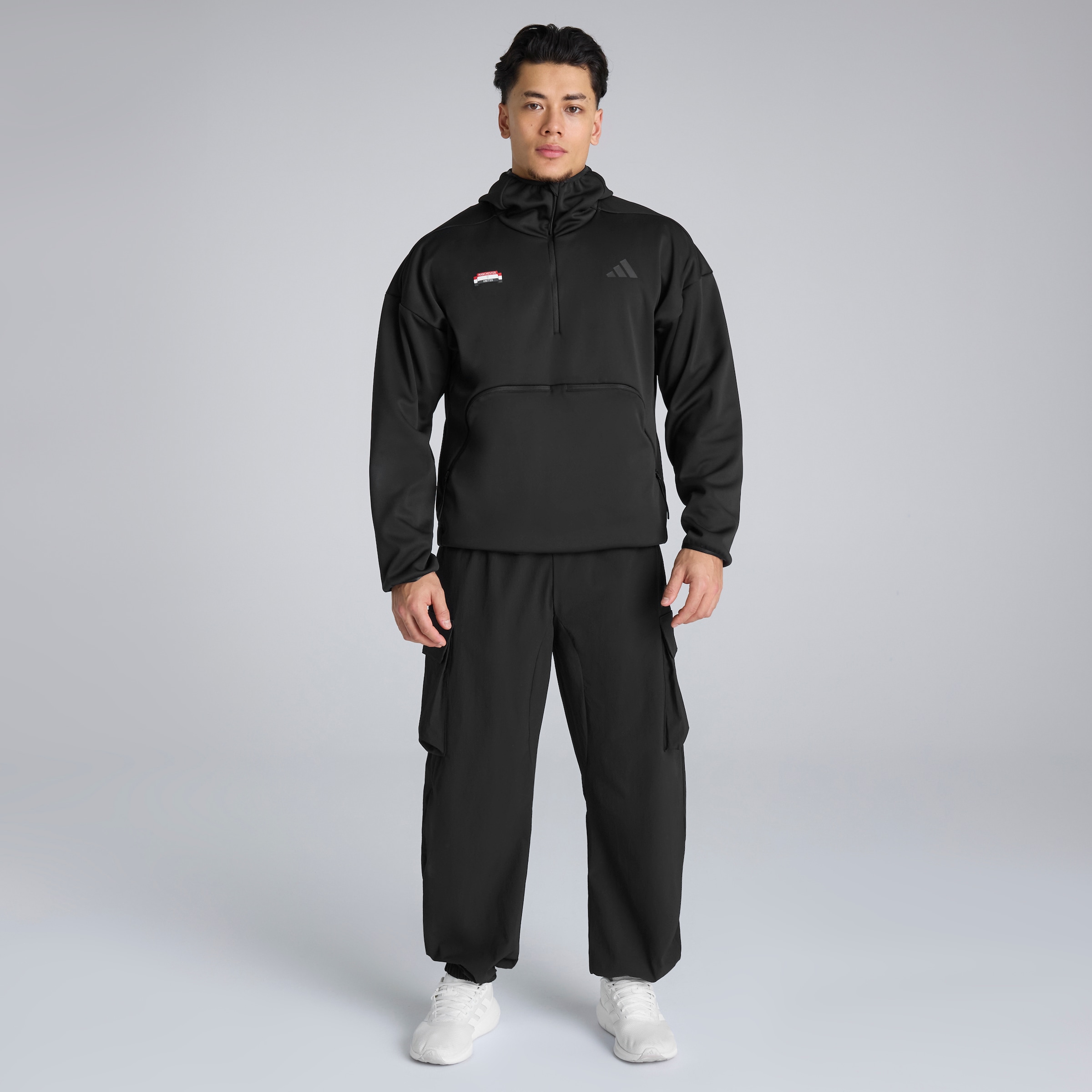 Manchester United x adidas City Tech Softshell 1/2-Zip Hoodie Black Noir Détail [3-6]