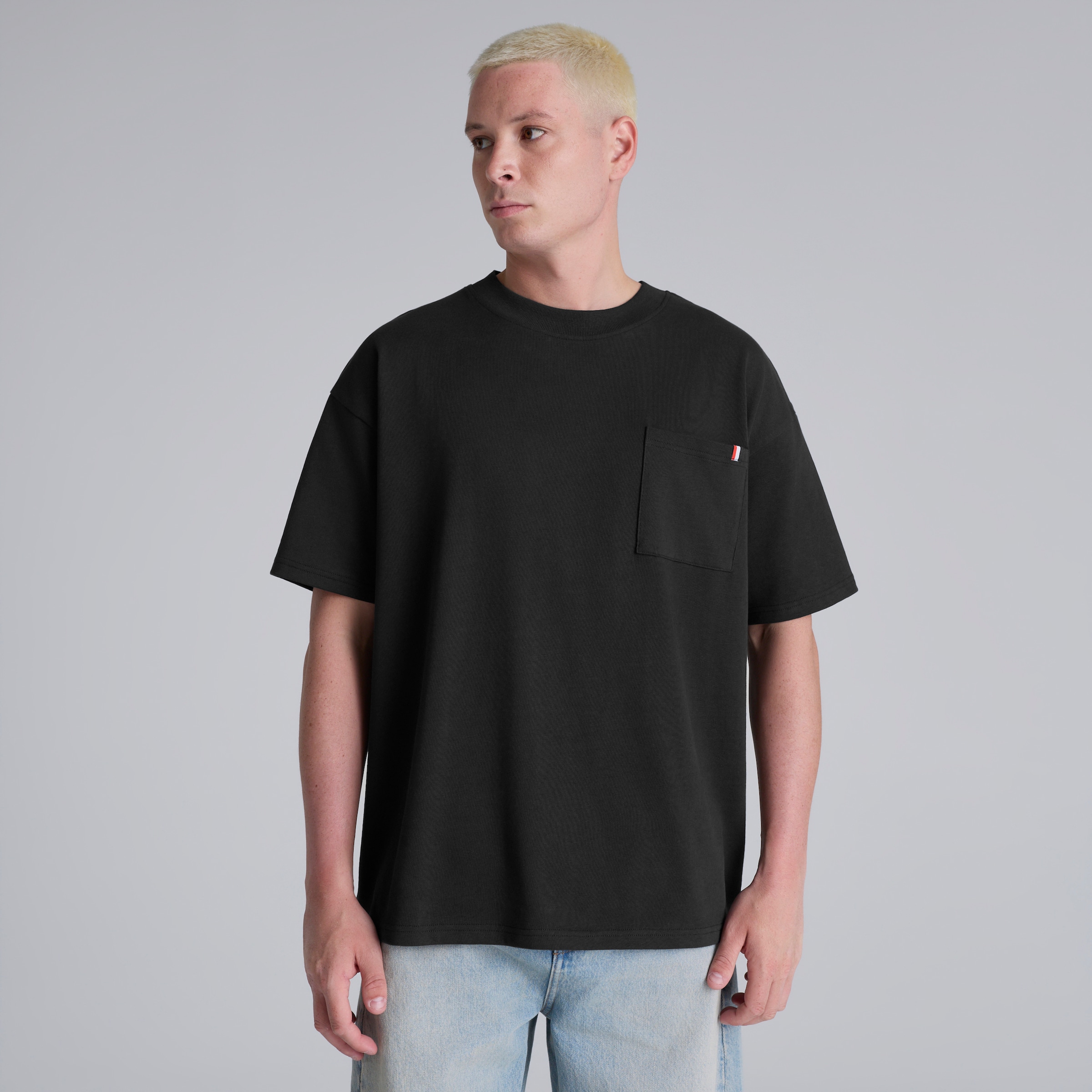 Manchester United Club Colours Back Embroidery T-Shirt Black Noir