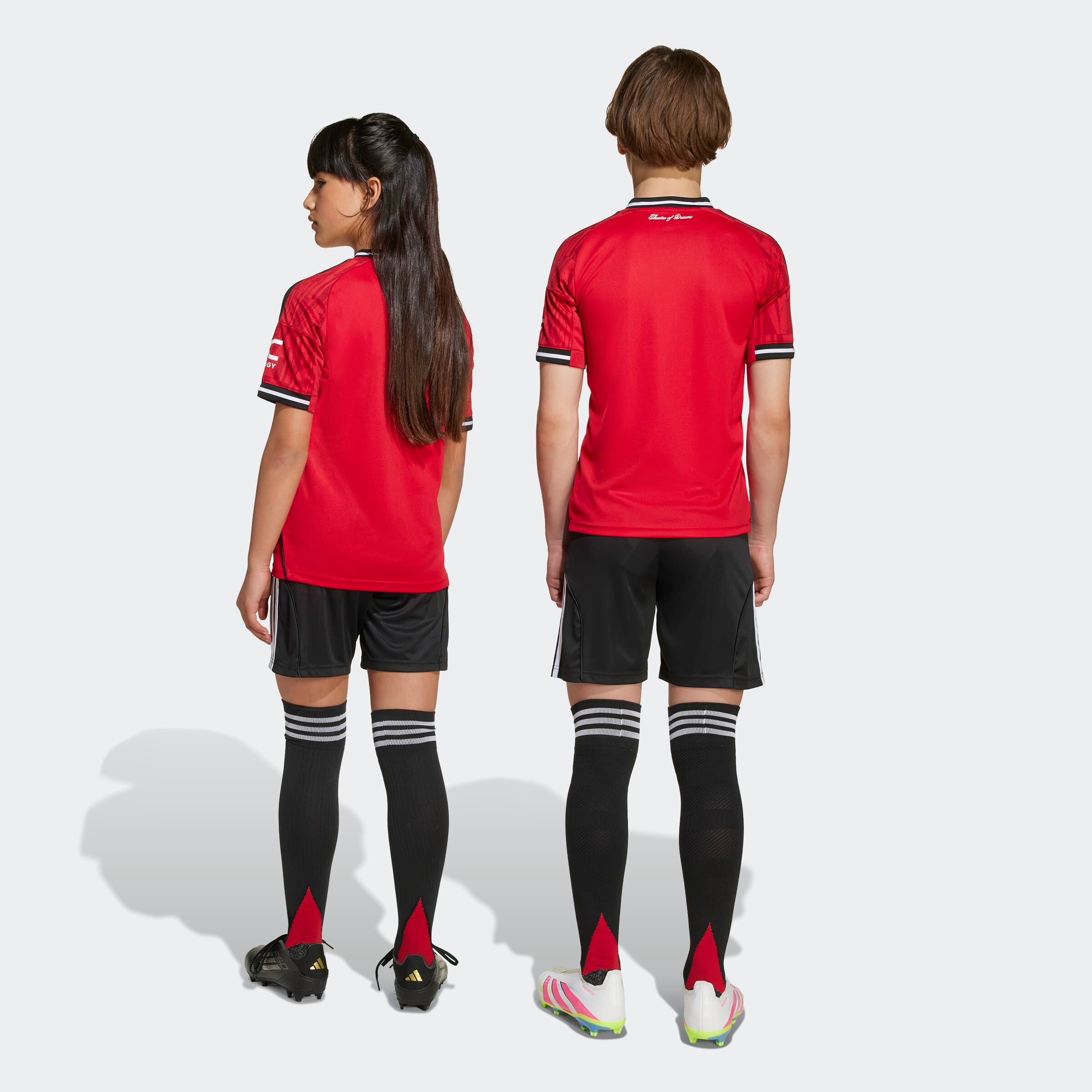 Manchester United Kids 25/26 Home Shorts Black Negro Detalle [7-8]