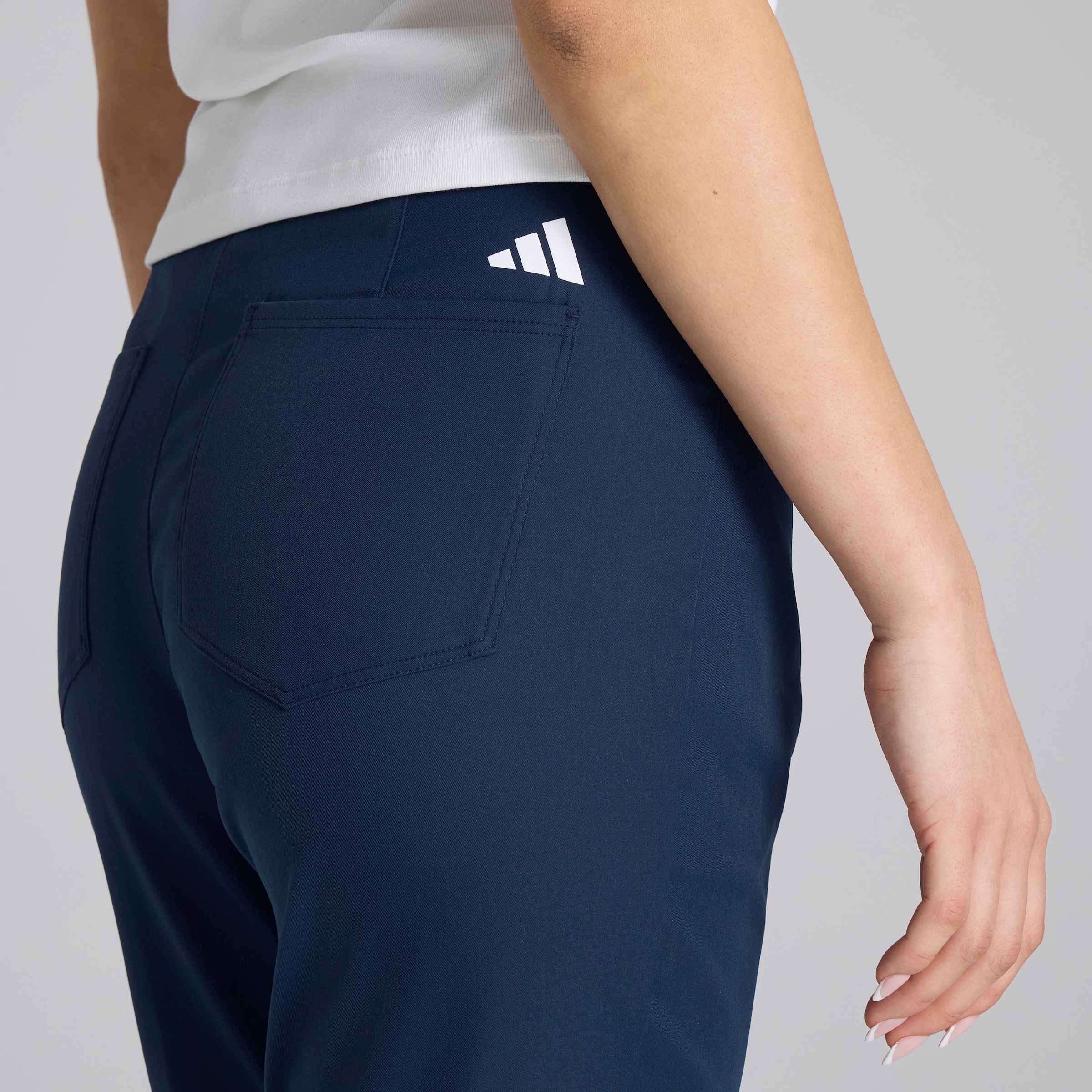 Manchester United x adidas Womens Golf Ultimate365 Ankle Pants Navy Navy blue Detail [5-6]