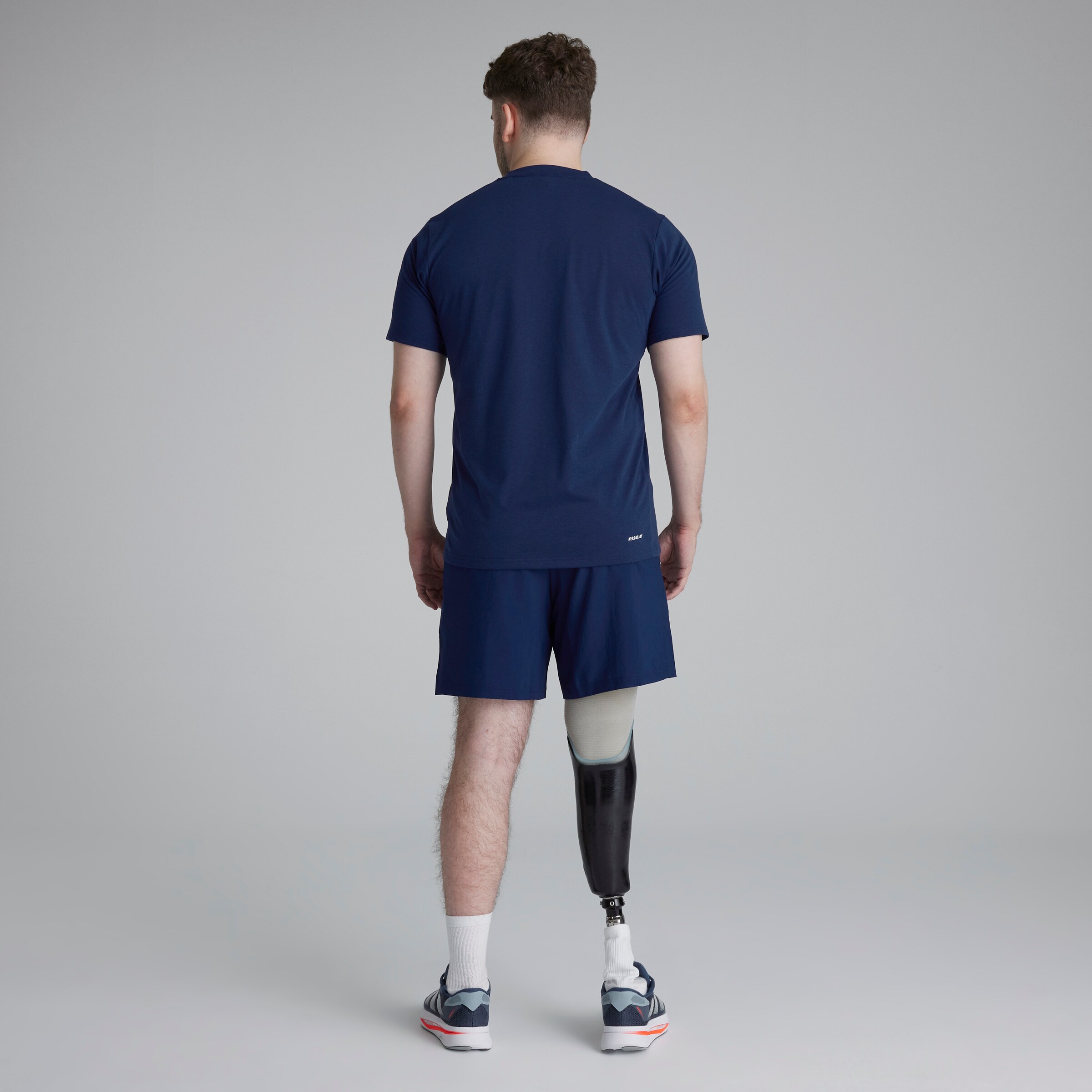 Manchester United x adidas Essentials Training AEROREADY Woven Short Blue Bleu Détail [2-8]