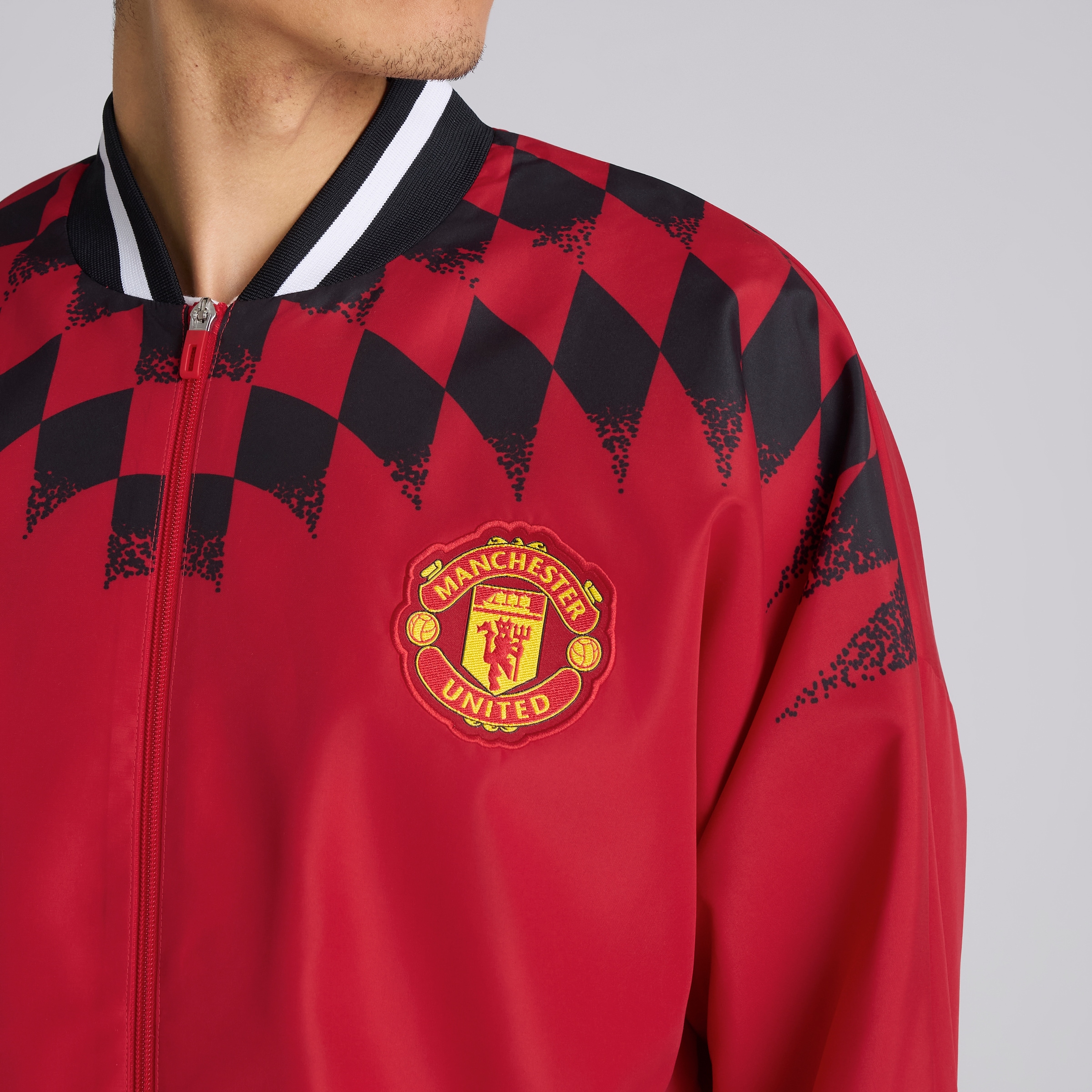 Manchester United x adidas Stadium Track Top Red Rojo Detalle [6-6]