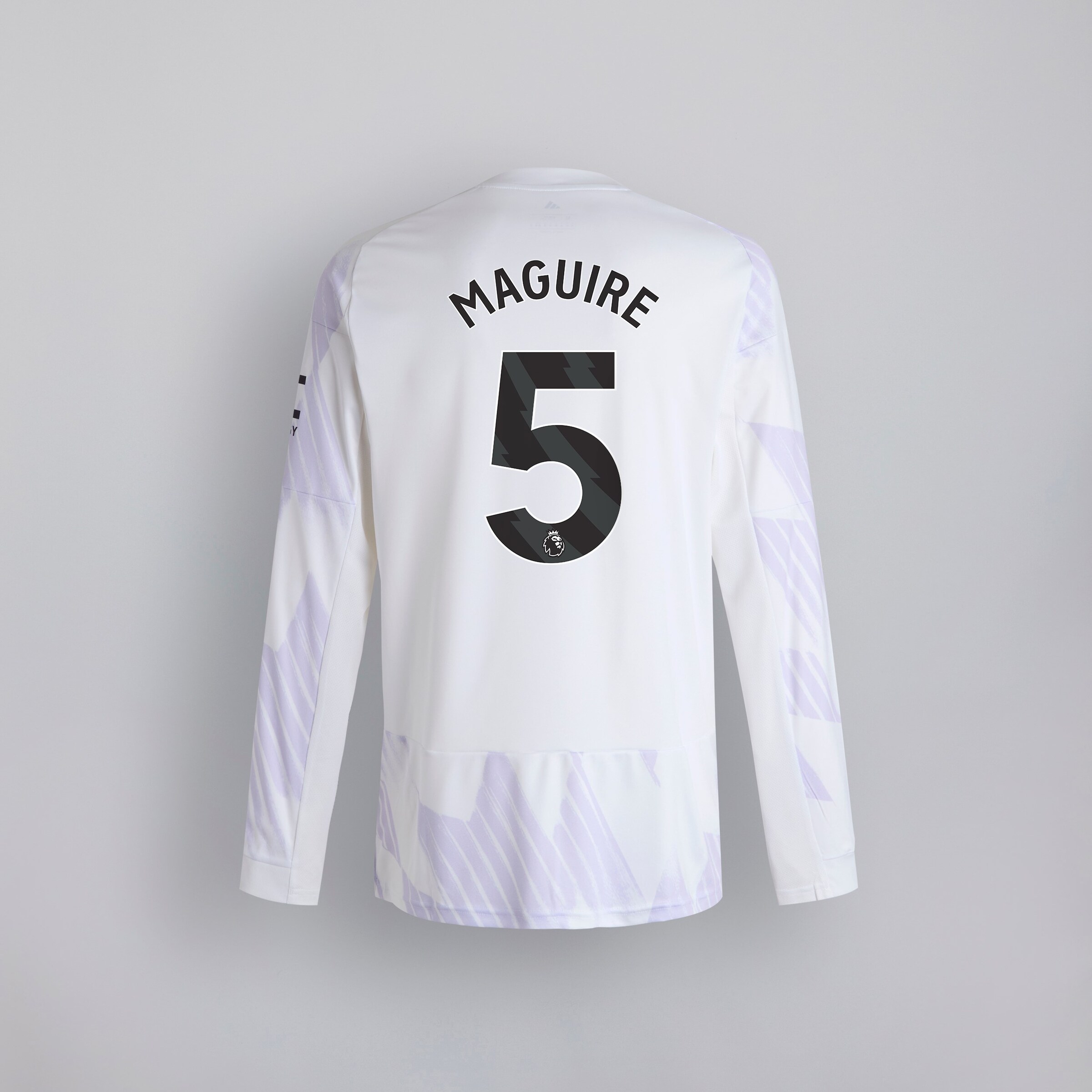 PL MAGUIRE BLACK YOUTH 24 Negro Detalle [2-2]