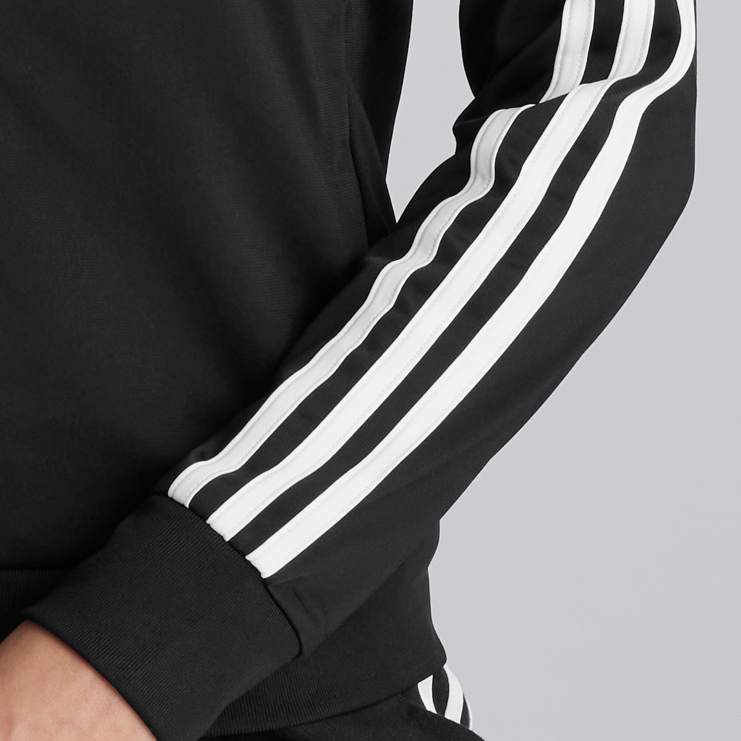Manchester United x adidas Womens Essentials 3-Stripes Slim Track Top Black Black Detail [6-6]