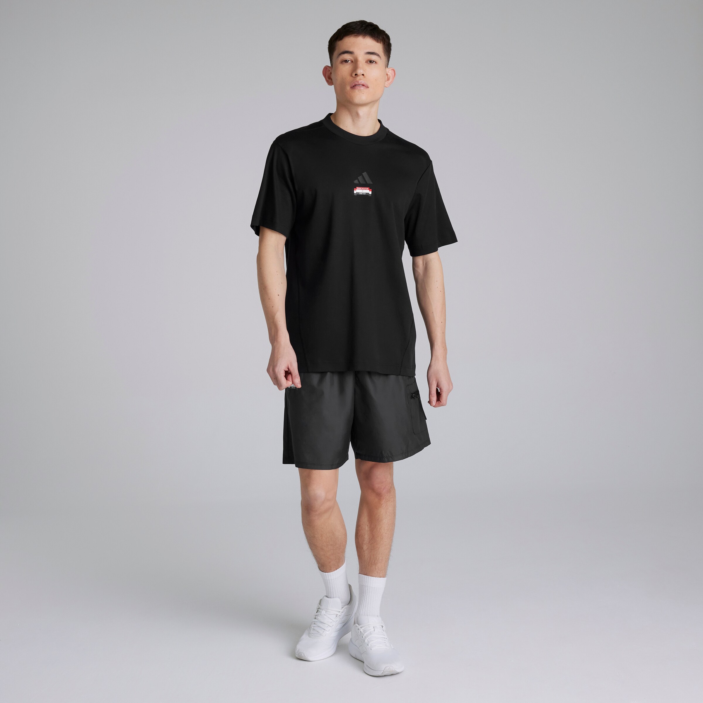 Manchester United x adidas City Escape T-Shirt Black Black Detail [3-4]