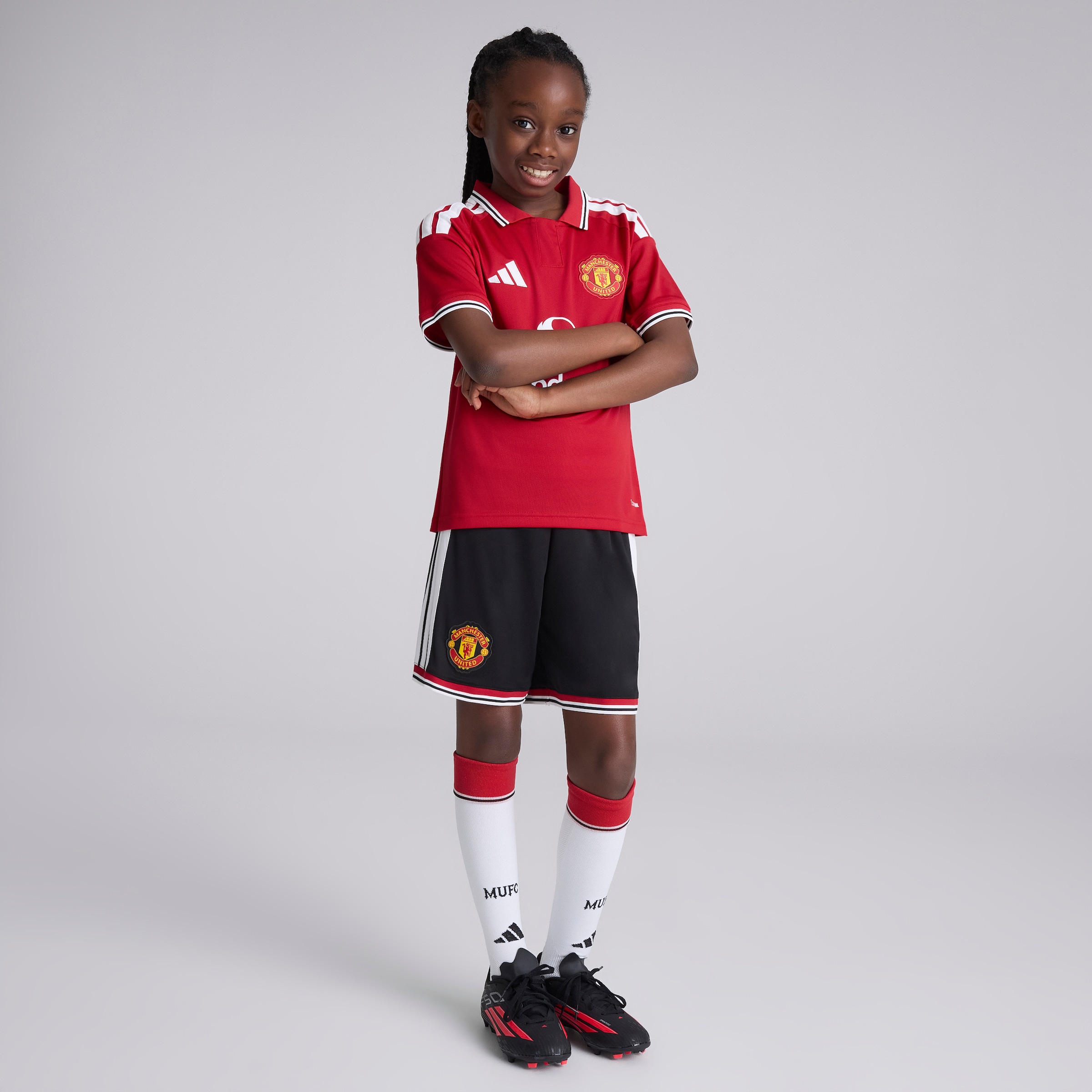Manchester United Kids 26/27 Home Shorts Black Noir Détail [4-5]