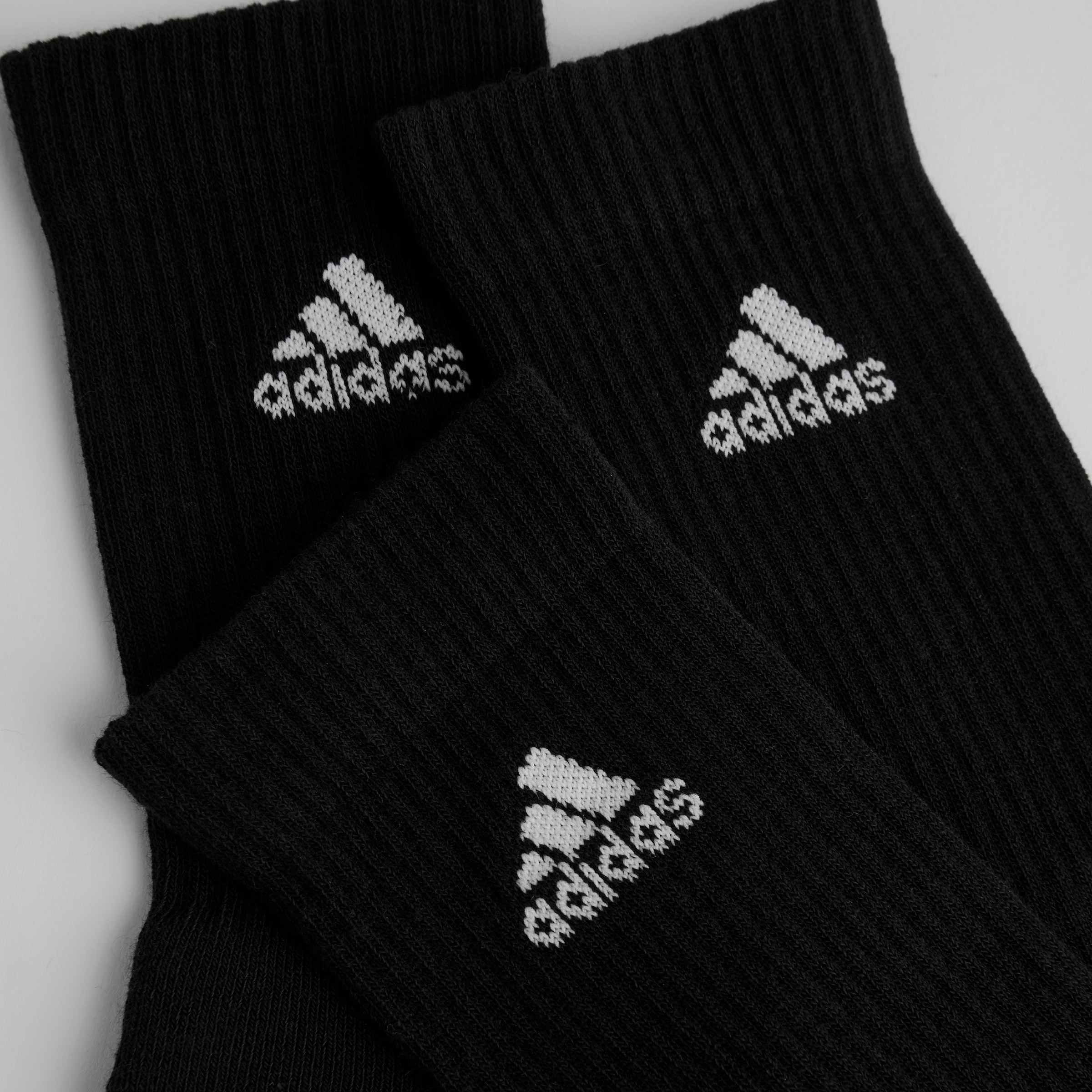 Manchester United x adidas Essentials Cushioned Crew Socks 3 Pack Black/Black/Black Black Detail [3-4]