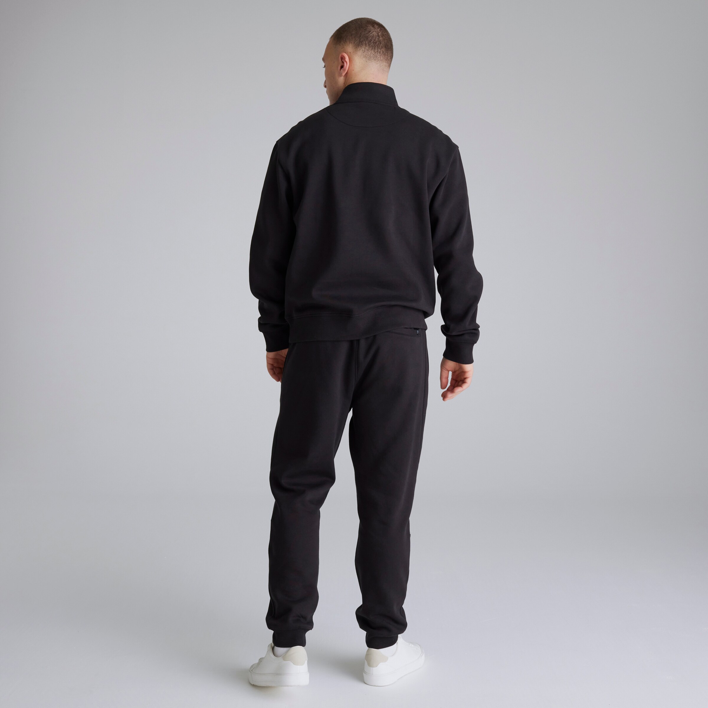 Manchester United Joggers Black Black Detail [2-5]