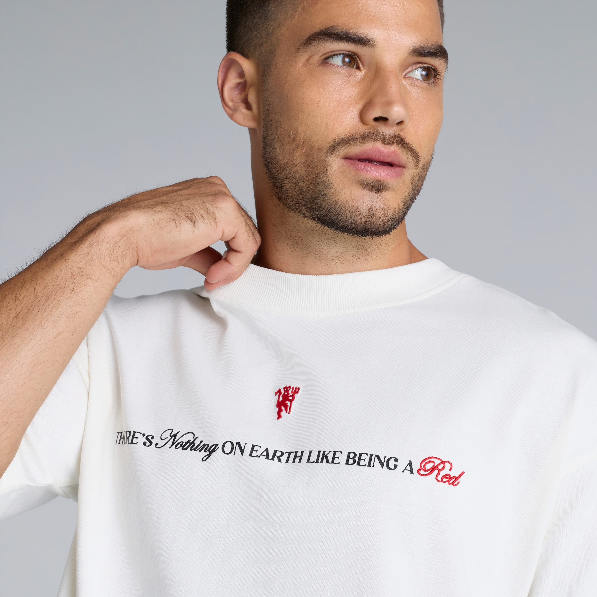 Manchester United There's Nothing on Earth Like Being a Red T-Shirt White Blanco Detalle [4-4]