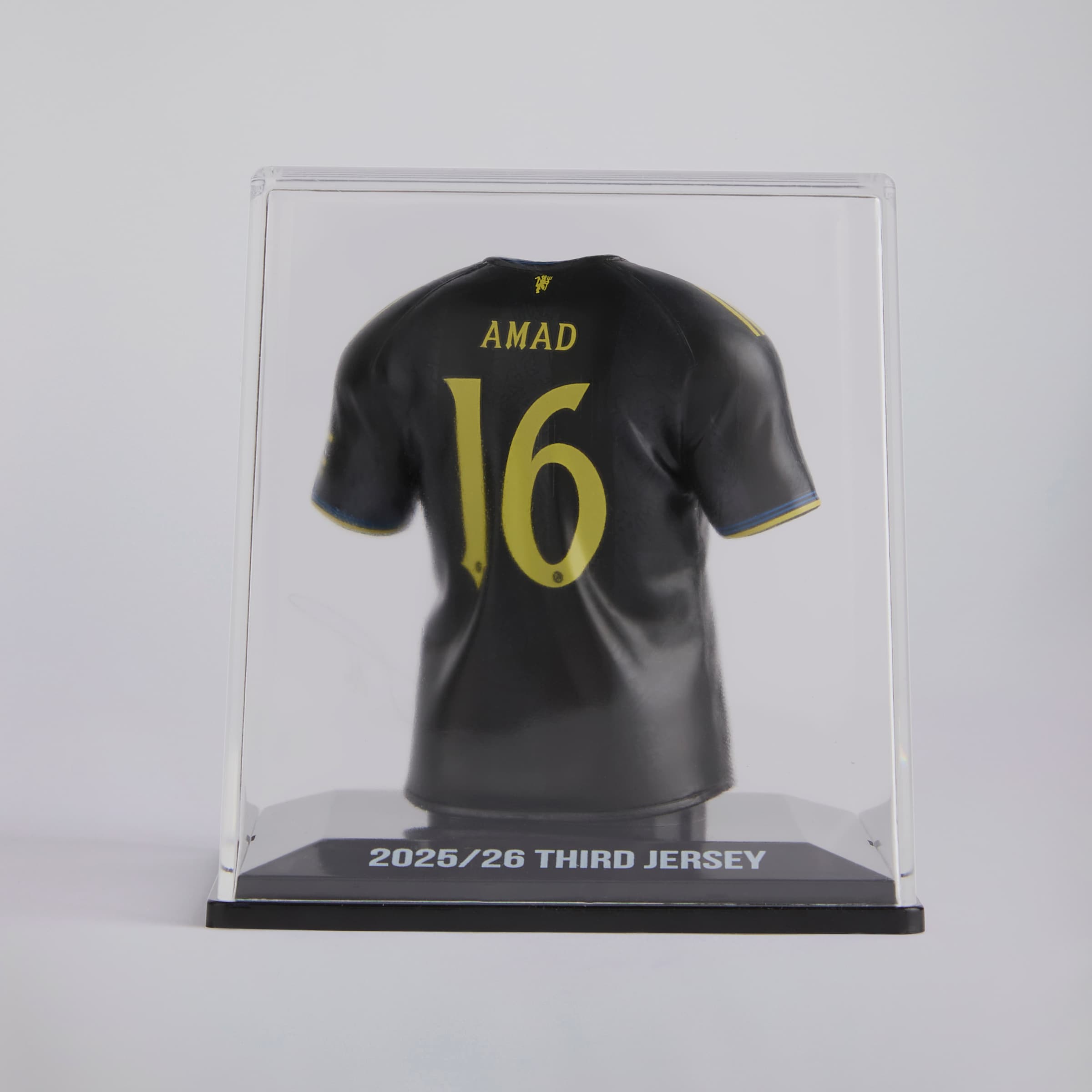 Manchester United Amad Third Jersey 25/26 Collectible Black Black Detail [2-4]