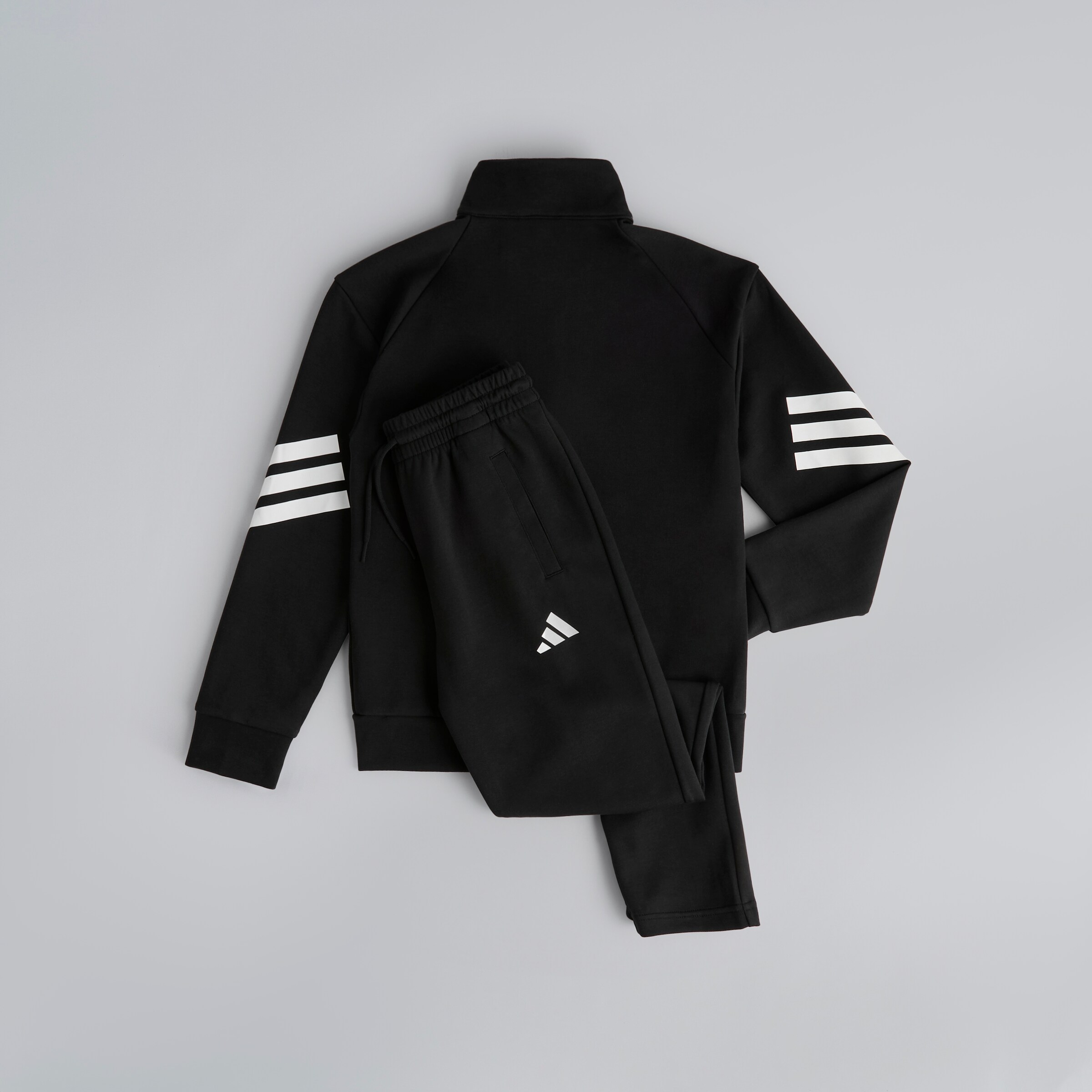 Manchester United x adidas Kids Future Icons Tracksuit Black Black Detail [2-4]