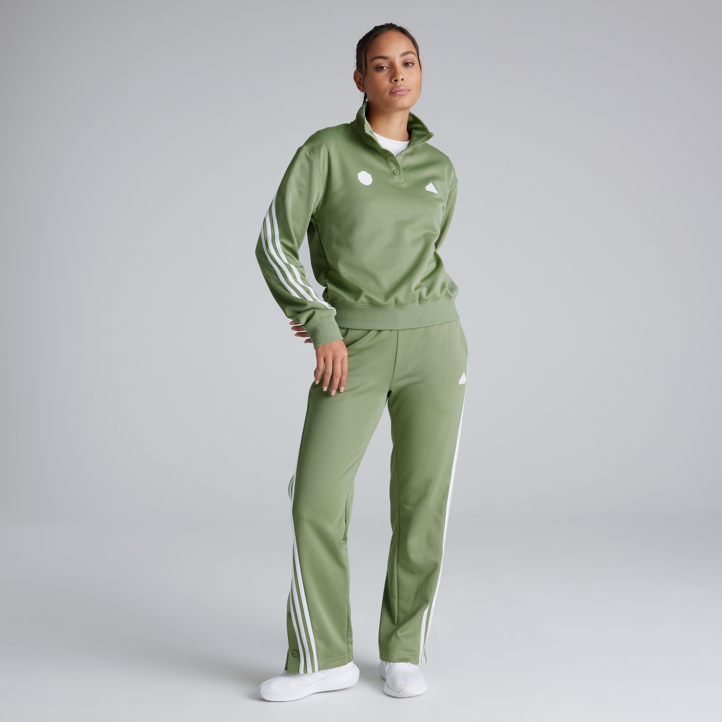 【Adidasコリア】 Iconic Wrapping 3-Stripes Snap Track Jacket 619AHy5angL._UY350_.jpg