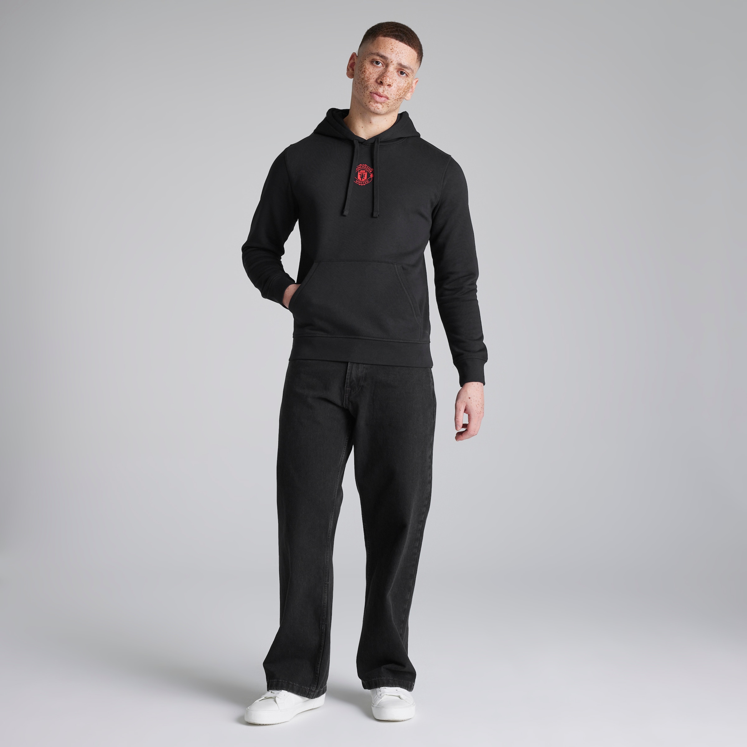 Manchester United The Impossible Dream Hoodie Black Noir Détail [3-5]