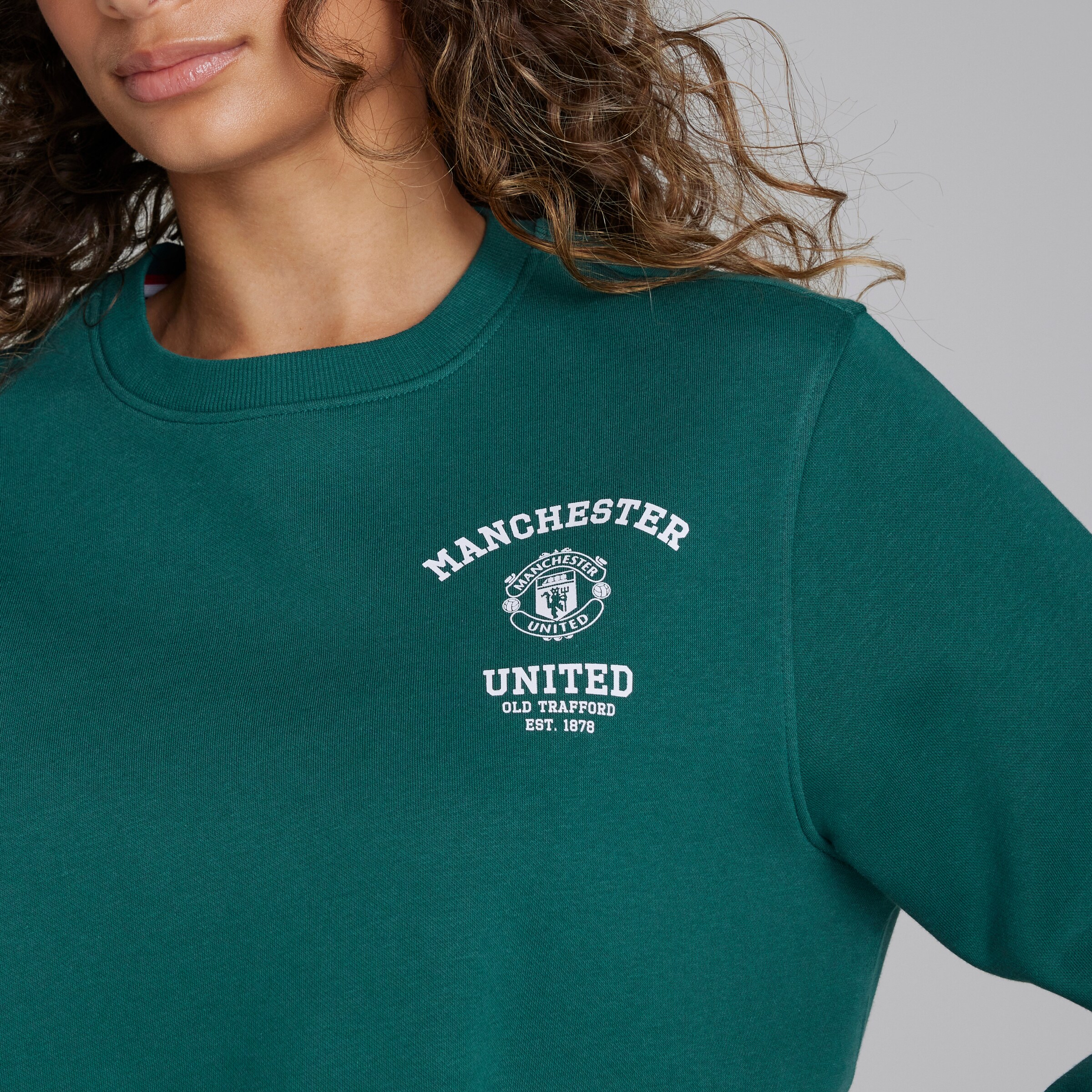 Manchester United Womens Varsity Sweatshirt Green Green Detail [4-4]