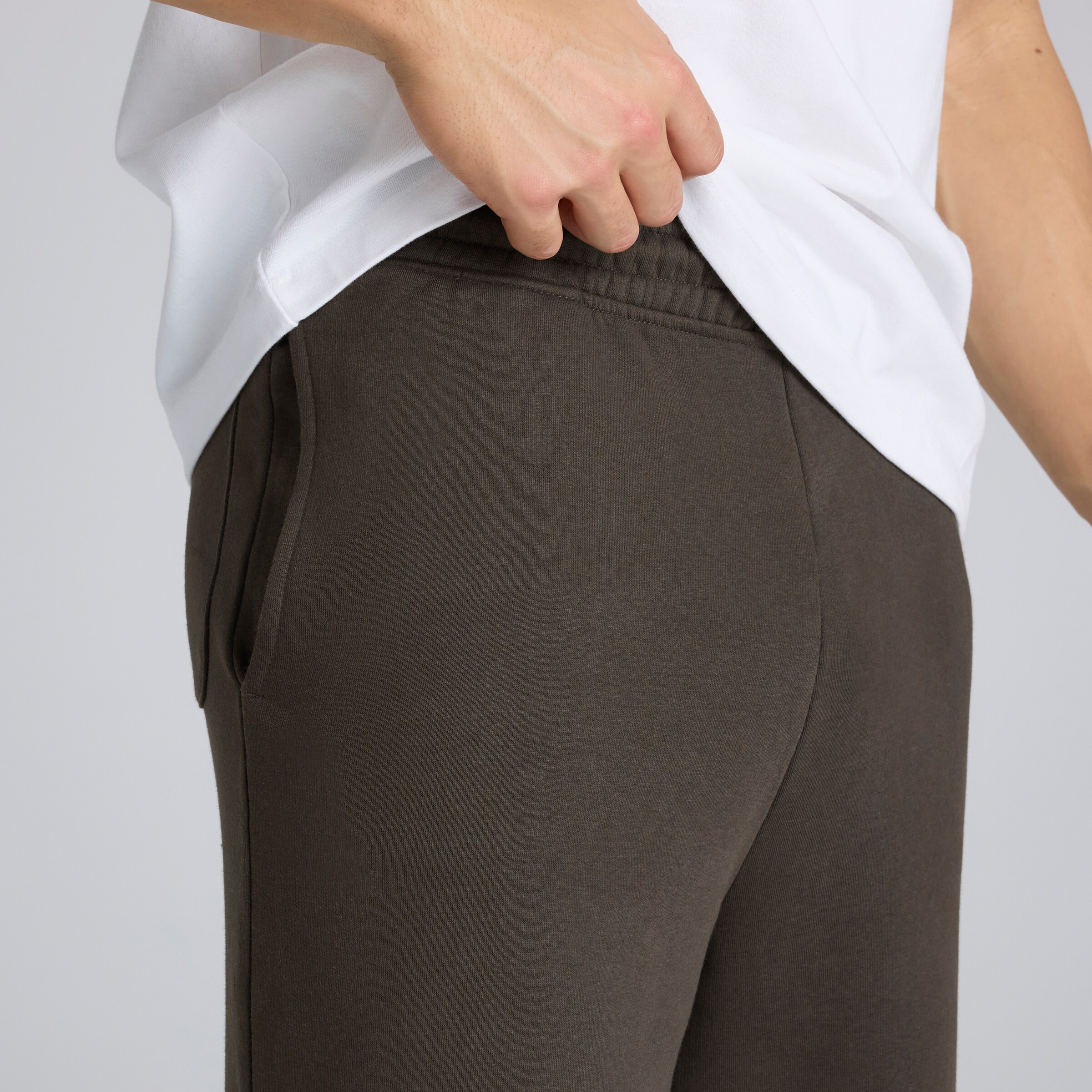 Manchester United Archive Joggers Charcoal Detail [5-5]