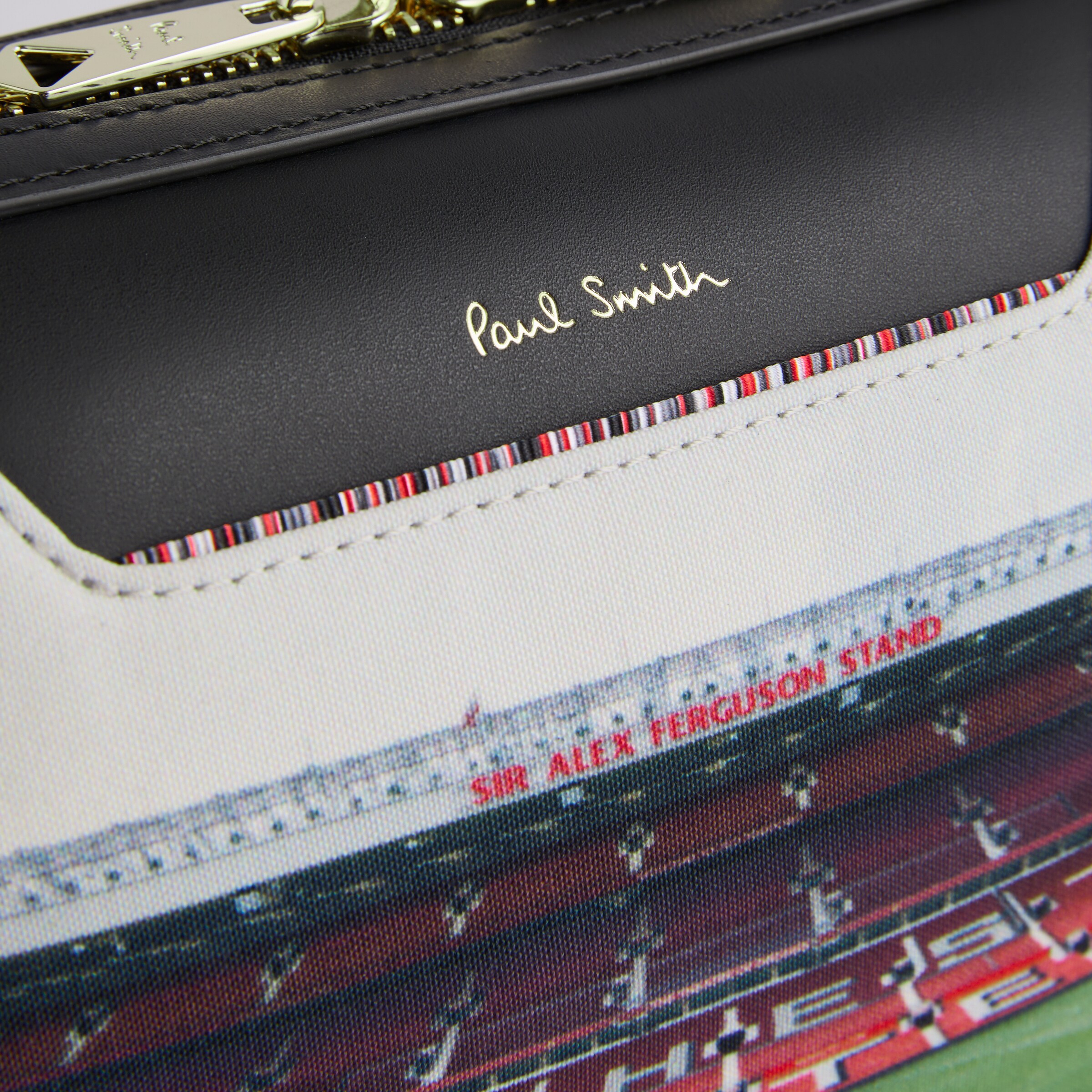 Manchester United x Paul Smith Old Trafford Washbag Multi Multicolore Détail [5-6]