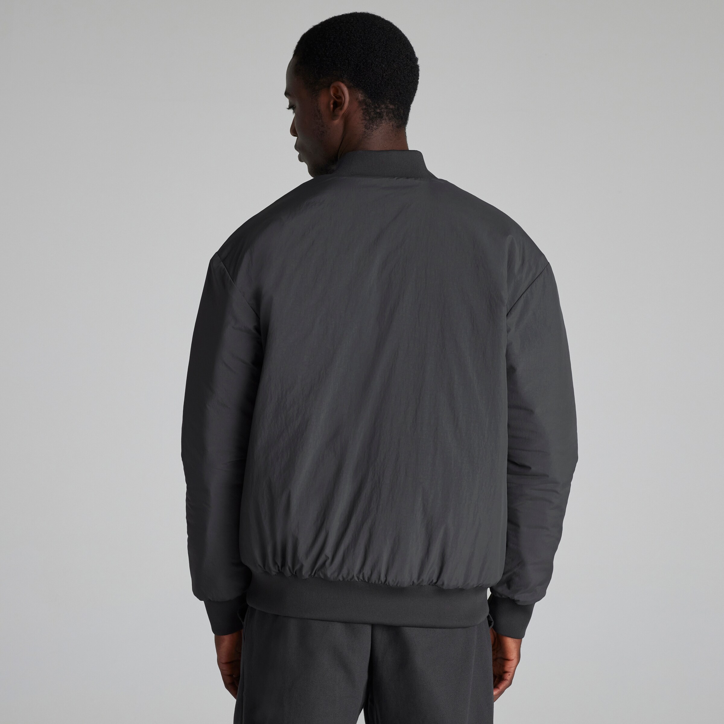 Manchester United Terrace Icons Jacket Grau Detail [3-7]