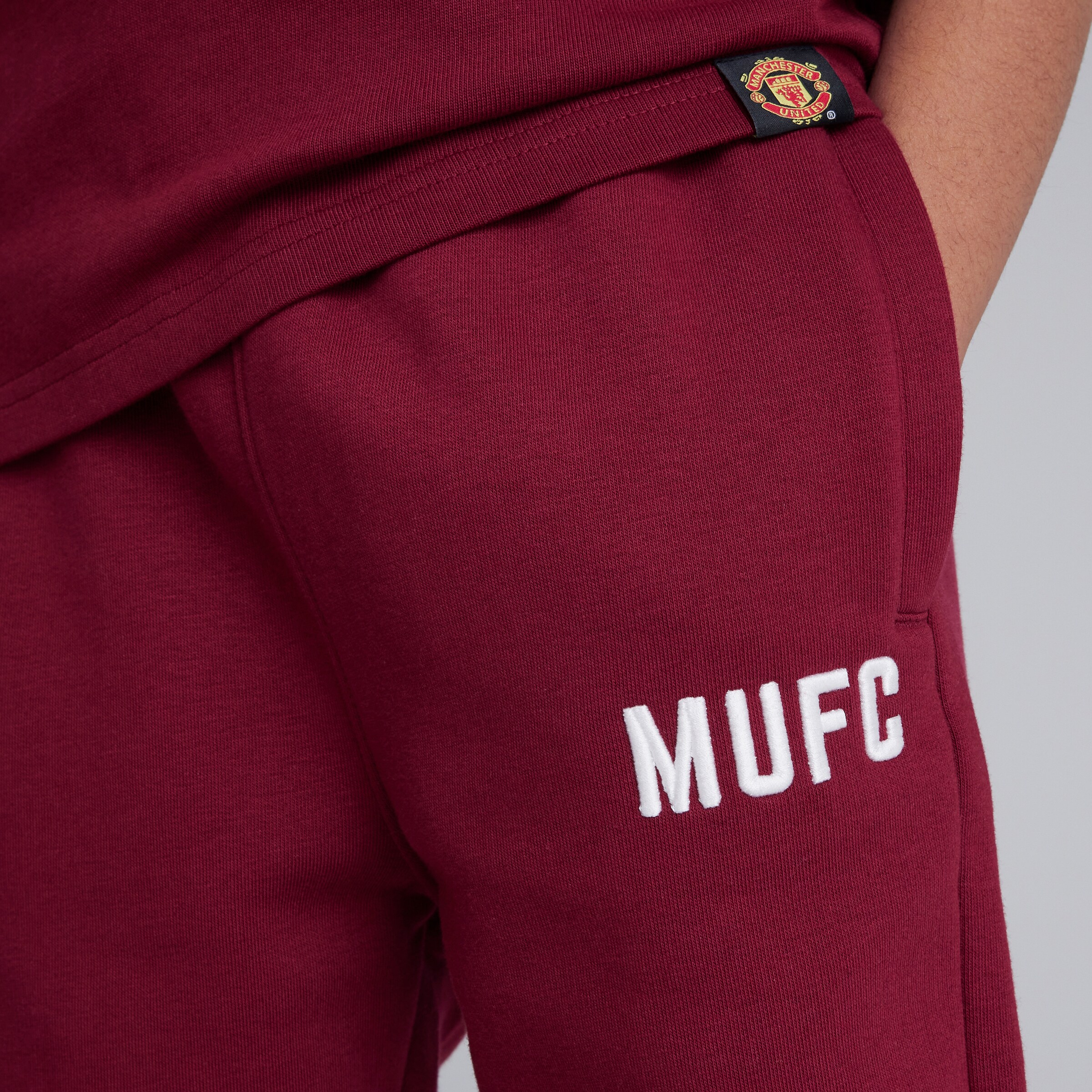 Manchester United Kids MUFC Joggers Burgundy Red Detail [5-6]
