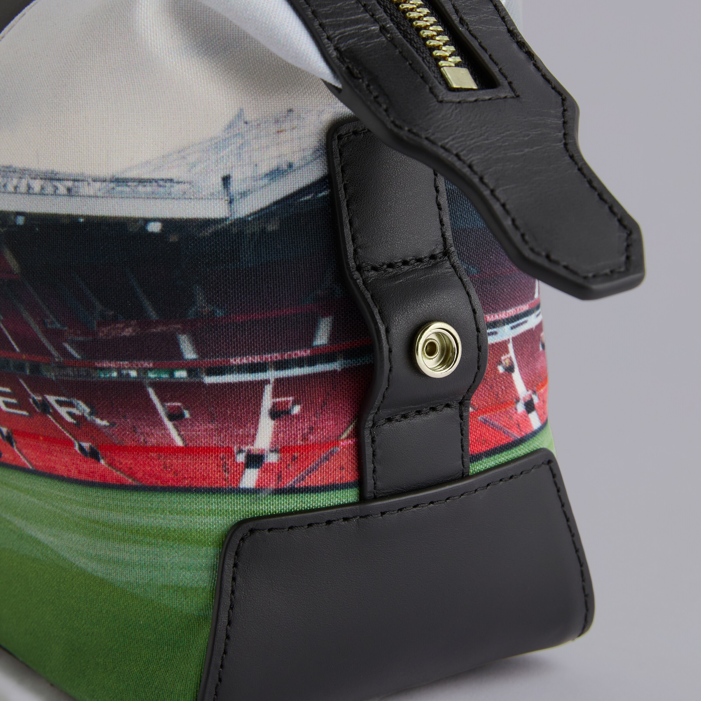 Manchester United x Paul Smith Old Trafford Washbag Multi Multicolore Détail [6-6]