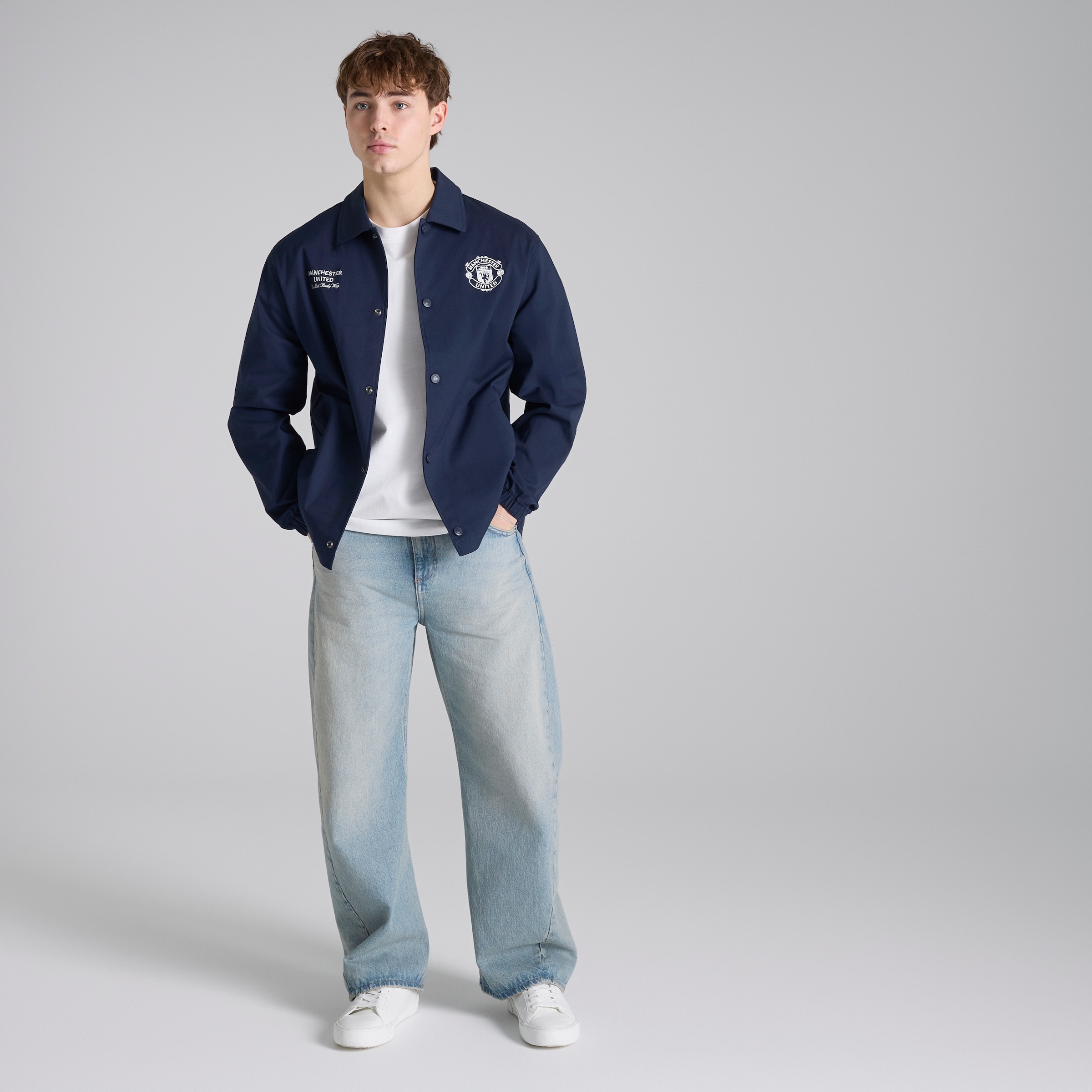 Manchester United Theatre of Dreams Parka Navy Navy blue Detail [3-6]